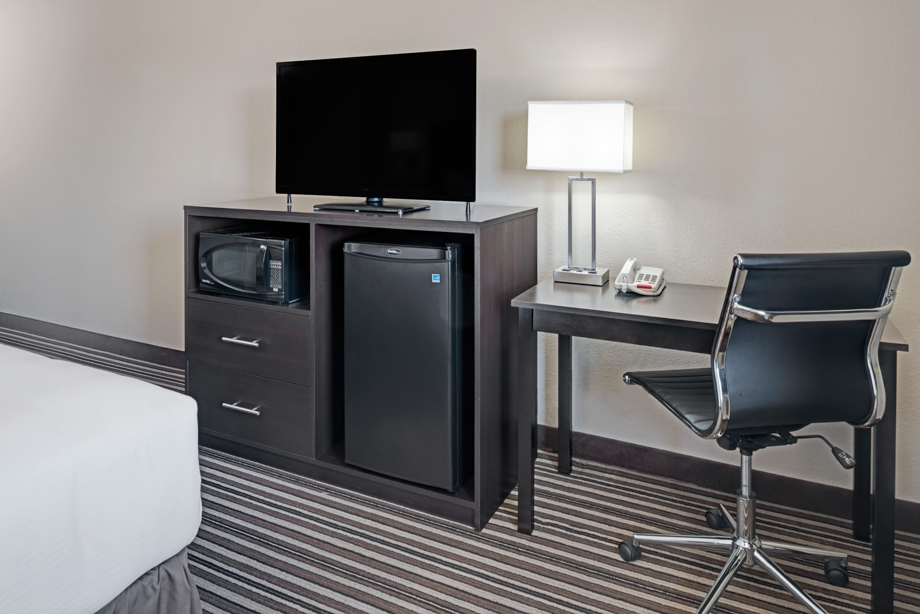 Super 8 By Wyndham Omaha I 80 West Omaha Ne Hotels