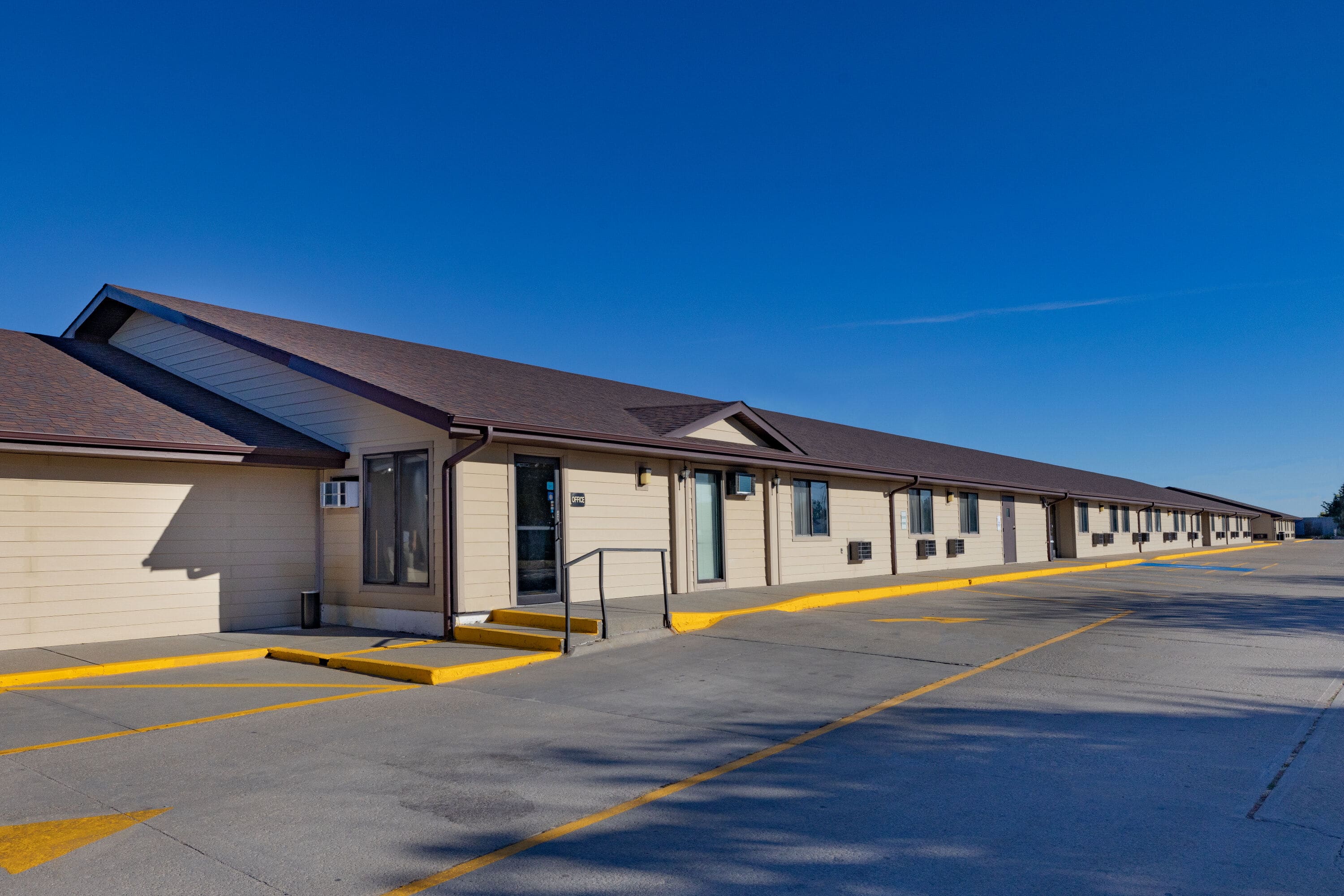 Super 8 by Wyndham Valentine NE Valentine, NE Hotels