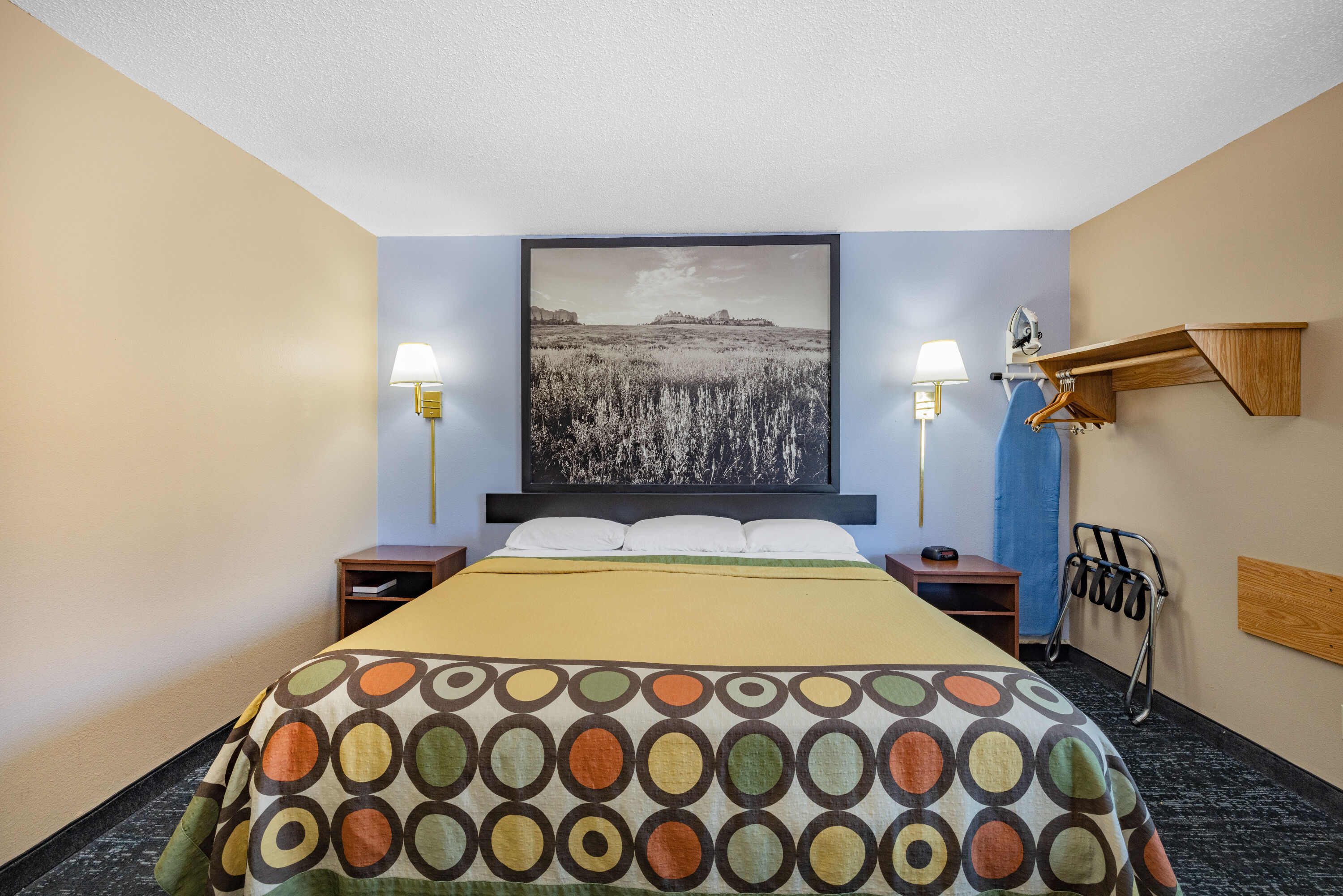 Guest room at the Super 8 by Wyndham Valentine NE in Valentine, Nebraska