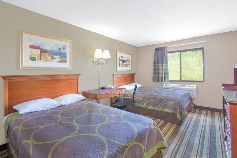 Guest room at the Super 8 Tilton/Lake Winnipesaukee in Tilton, New Hampshire