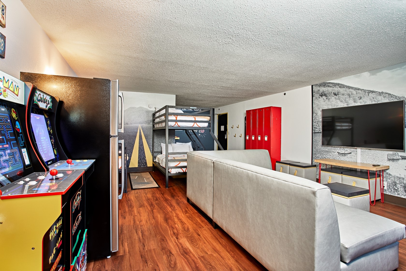 Guest room at the Super 8 by Wyndham Mahwah in Mahwah, New Jersey