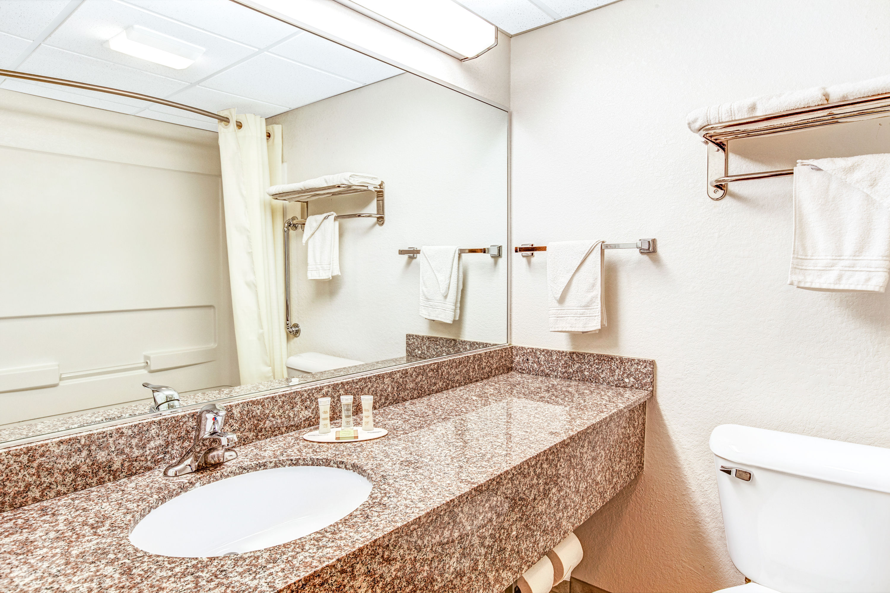 Super 8 By Wyndham Mahwah Mahwah Nj Hotels