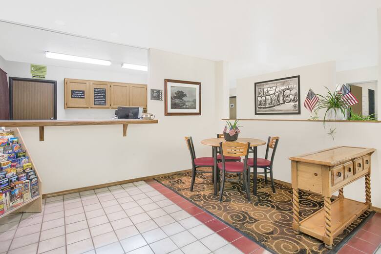 Super 8 Bloomfield hotel lobby in Bloomfield, New Mexico