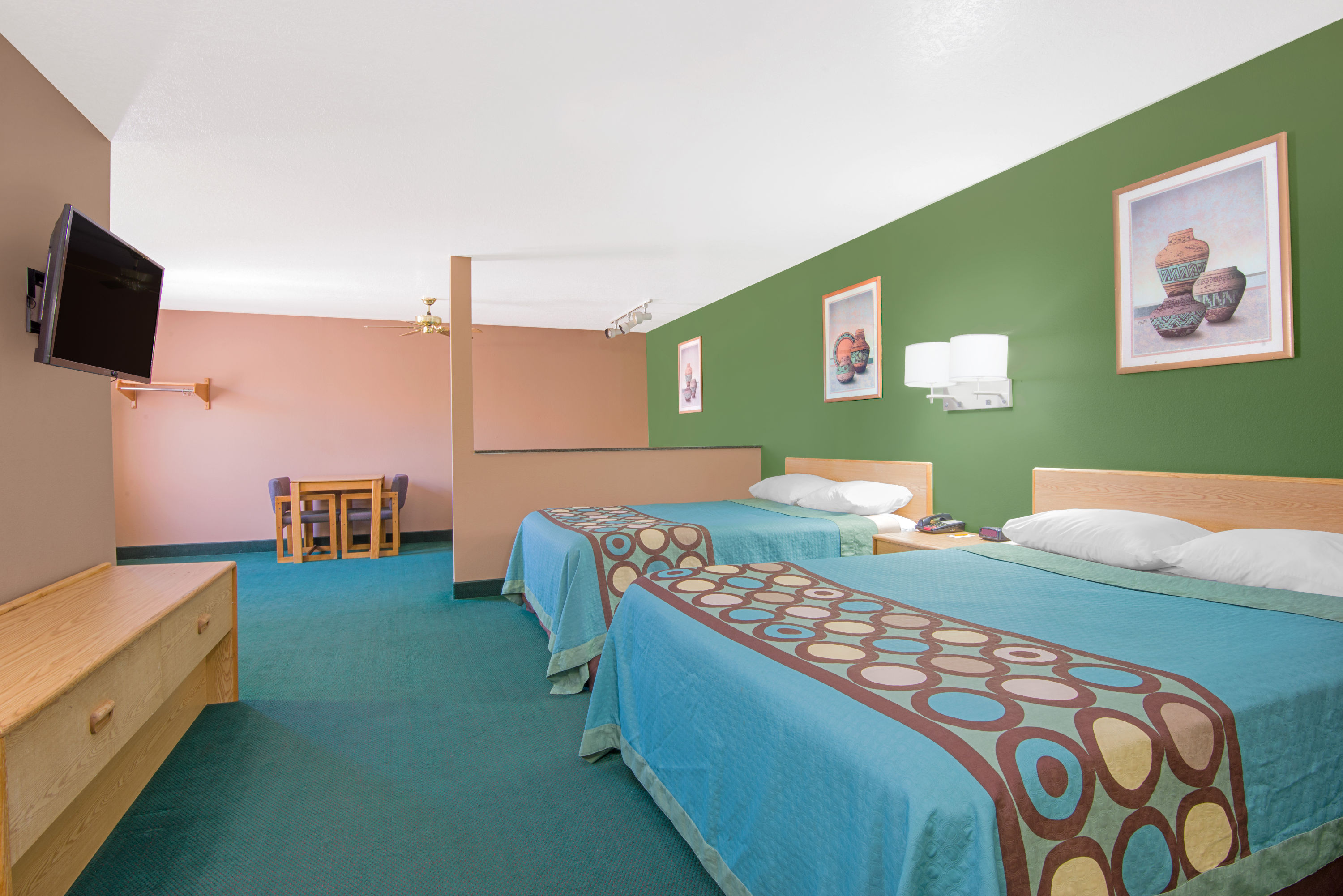 Guest room at the Super 8 by Wyndham Fort Sumner in Fort Sumner, New Mexico