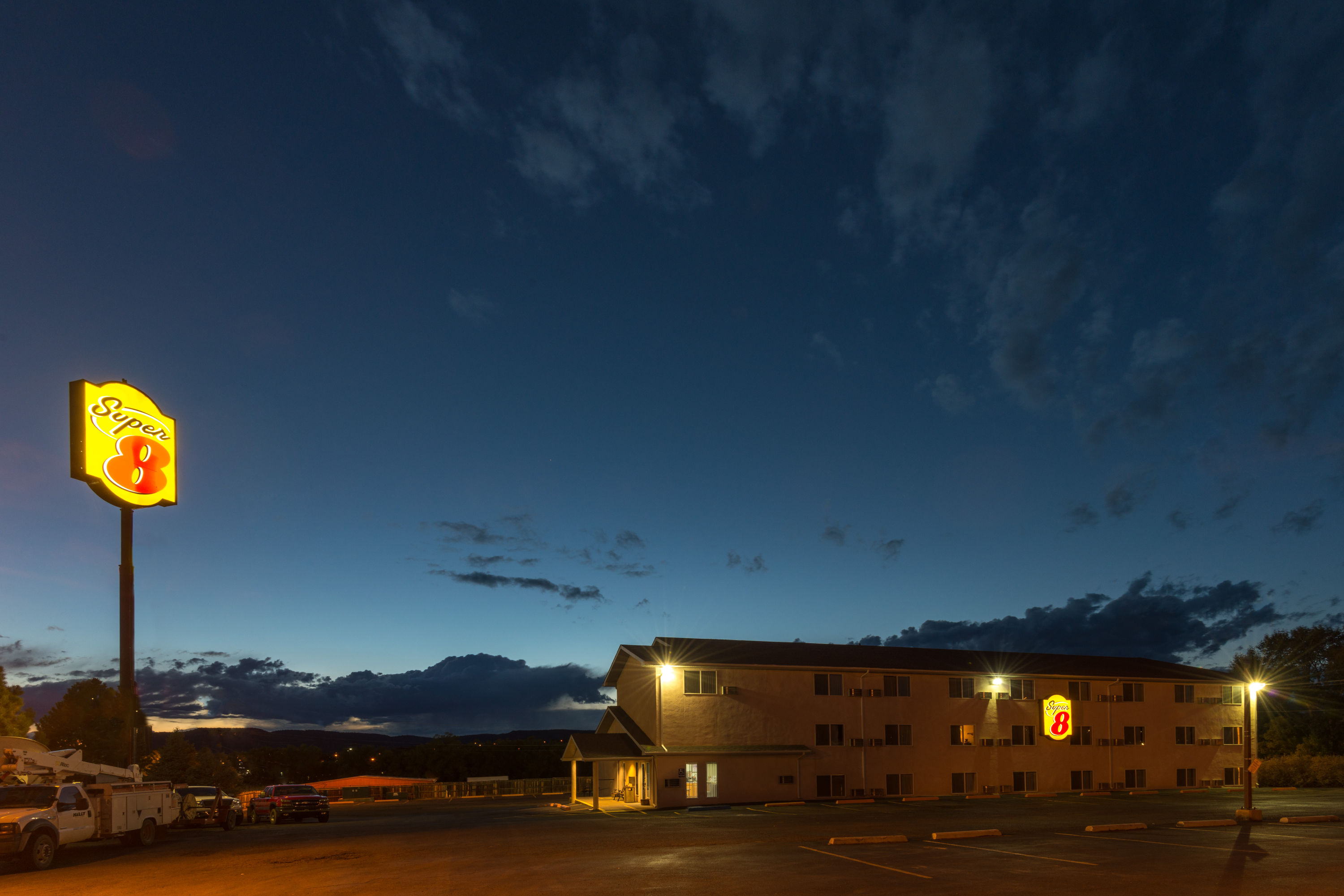 Super 8 By Wyndham Raton Raton Nm Hotels