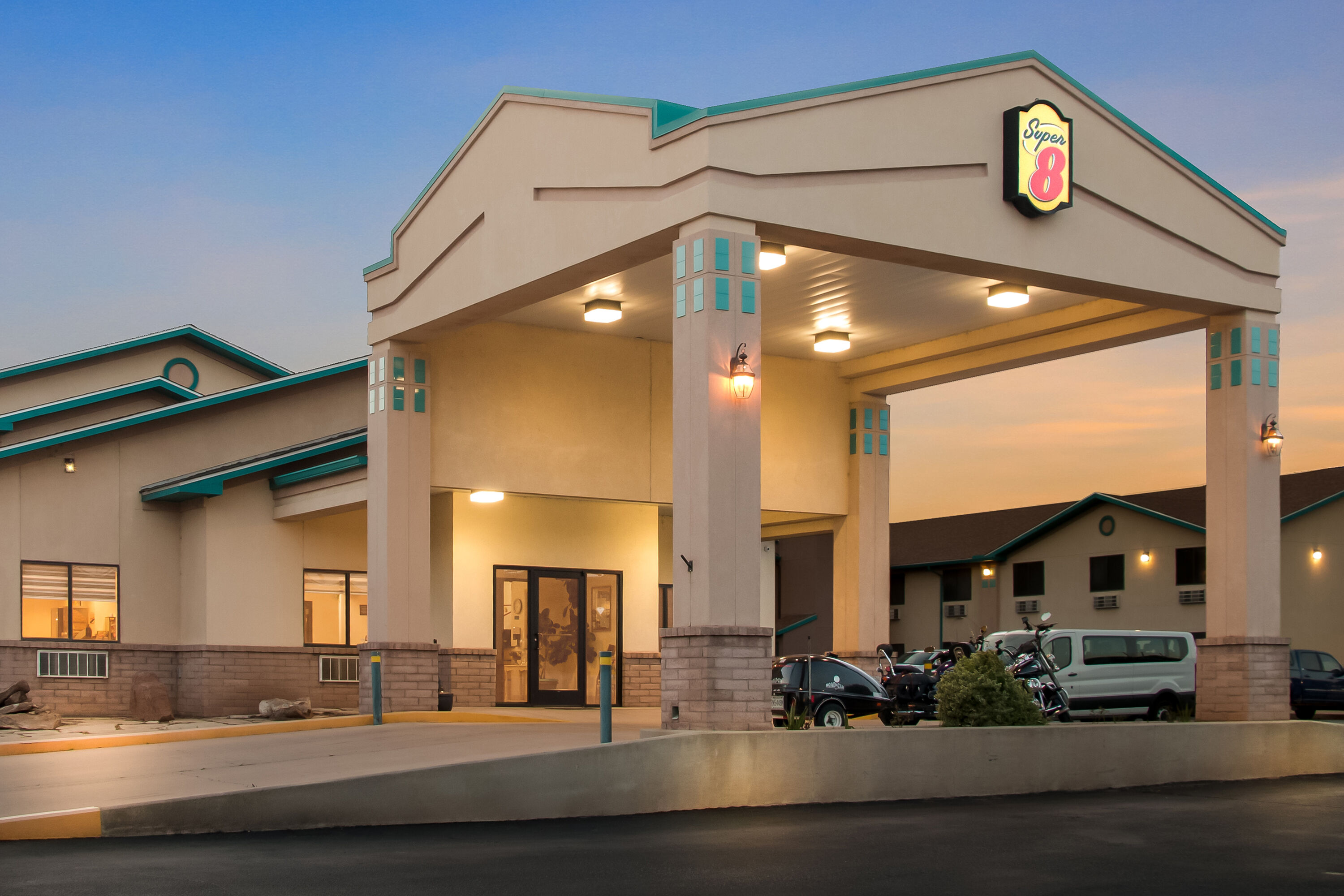 Exterior Night Image of Super 8 by Wyndham Santa Rosa hotel in Santa Rosa, New Mexico