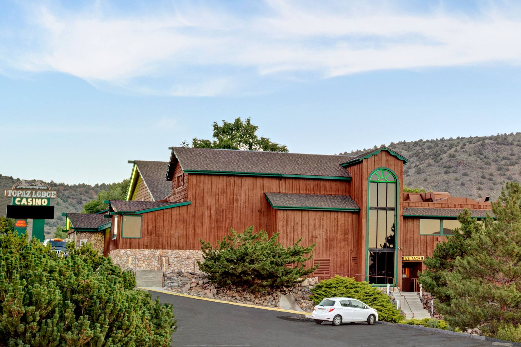 Exterior of Super 8 Gardnerville Topaz Lake hotel in Gardnerville, Nevada Exterior of Super 8 Gardnerville Topaz Lake hotel in Gardnerville, Nevada