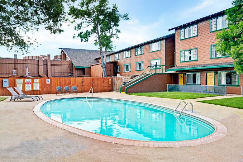 Super 8 Gardnerville Topaz Lake Hotels Nv 89410 Pool At The Super 8 Gardnerville Topaz Lake In Nevada