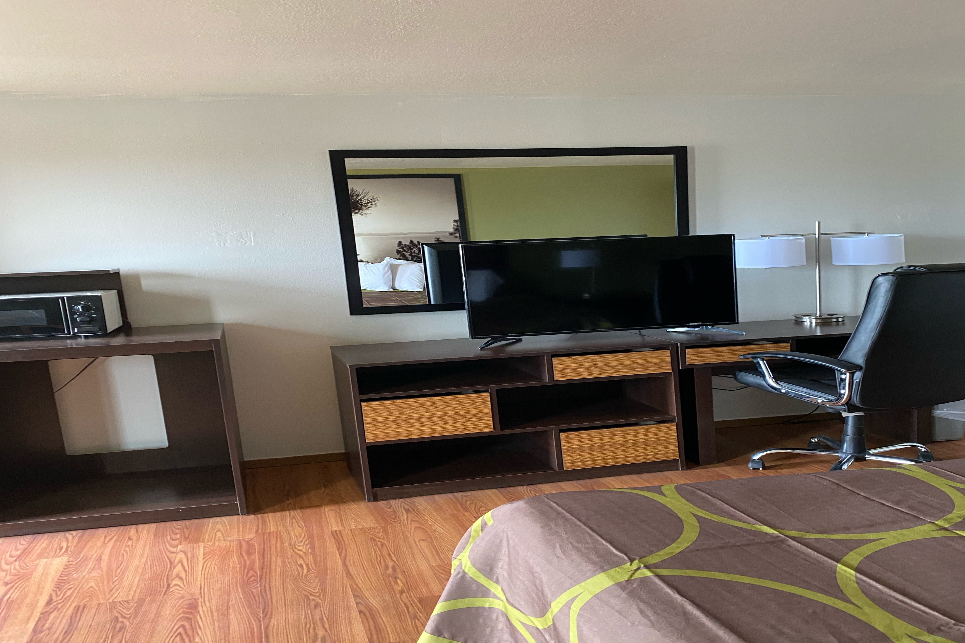 Guest room at the Super 8 by Wyndham Wells in Wells, Nevada