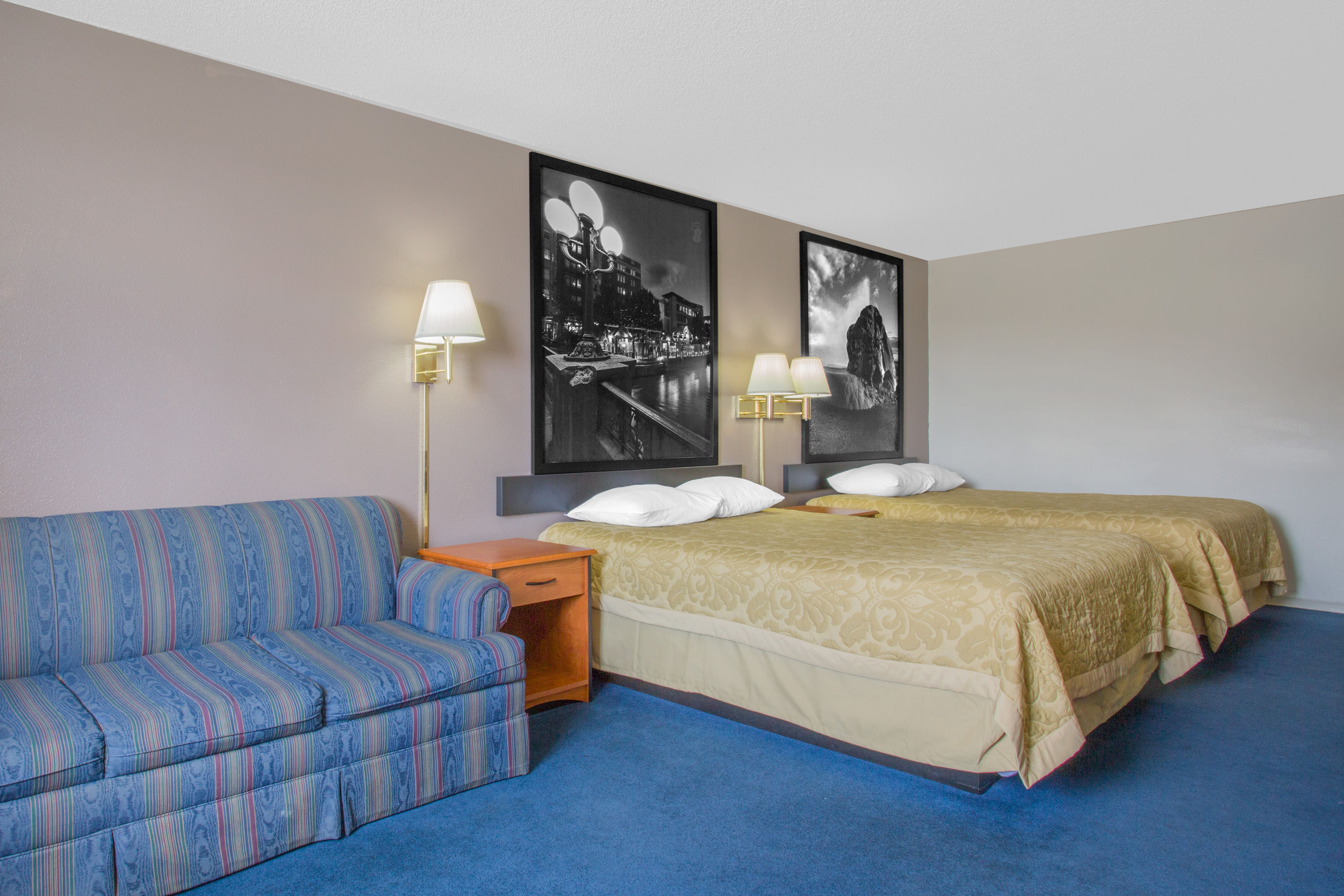 Guest room at the Super 8 by Wyndham Winnemucca NV in Winnemucca, Nevada