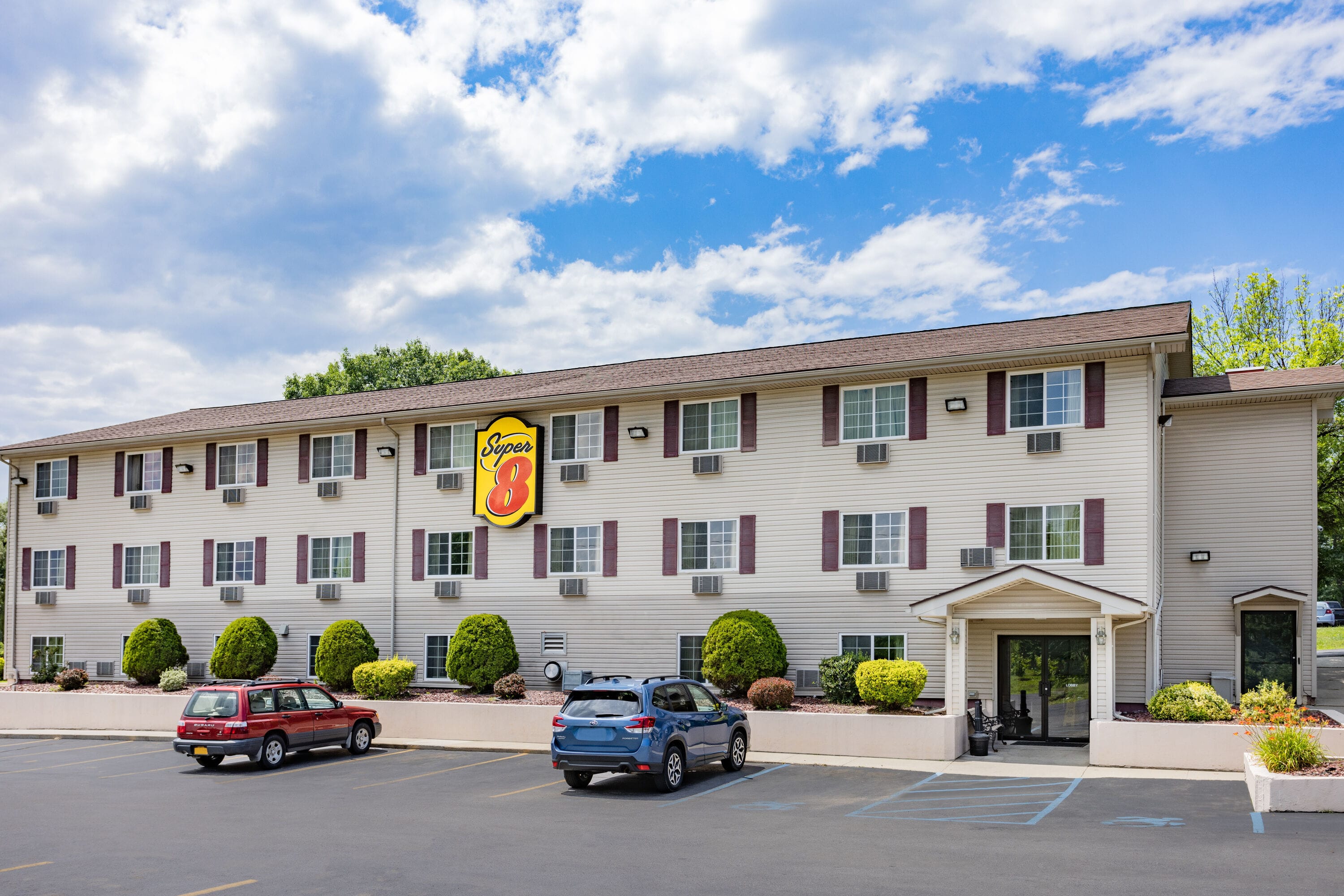Super 8 Johnstown/Gloversville in Johnstown, United States