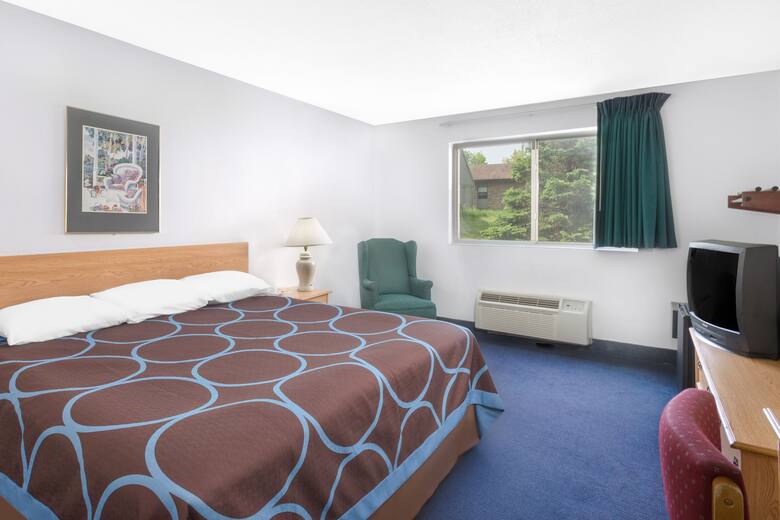 Guest room at the Super 8 Kingston in Kingston, New York