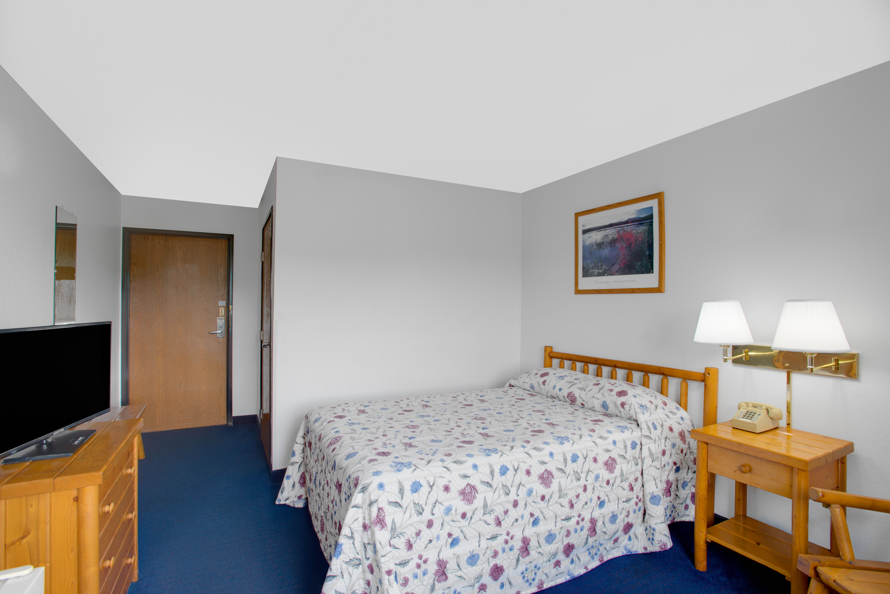 Super 8 By Wyndham Lake George Warrensburg Area Lake