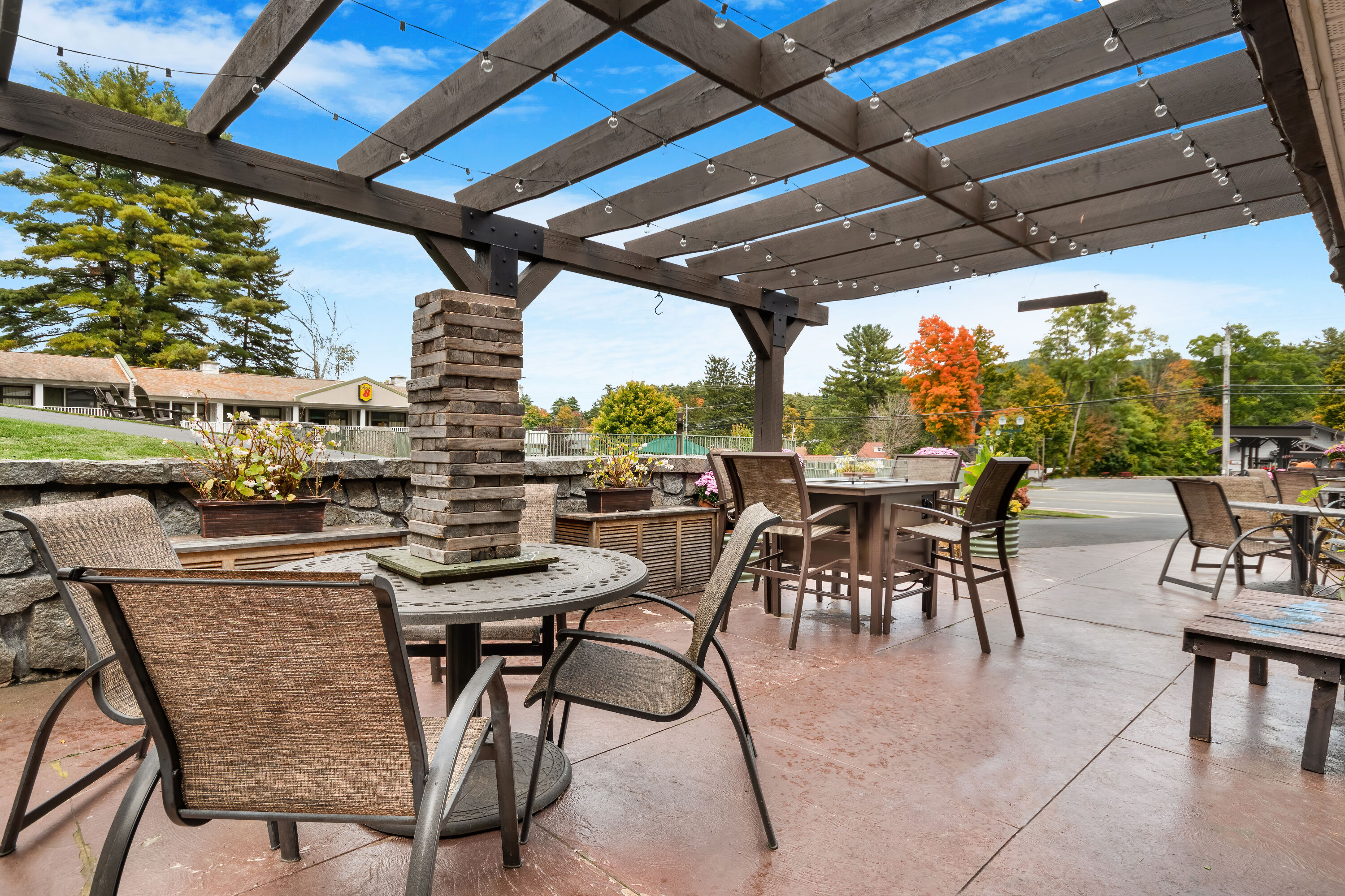 Gazebo at Super 8 by Wyndham Lake George/Downtown in Lake George, New York