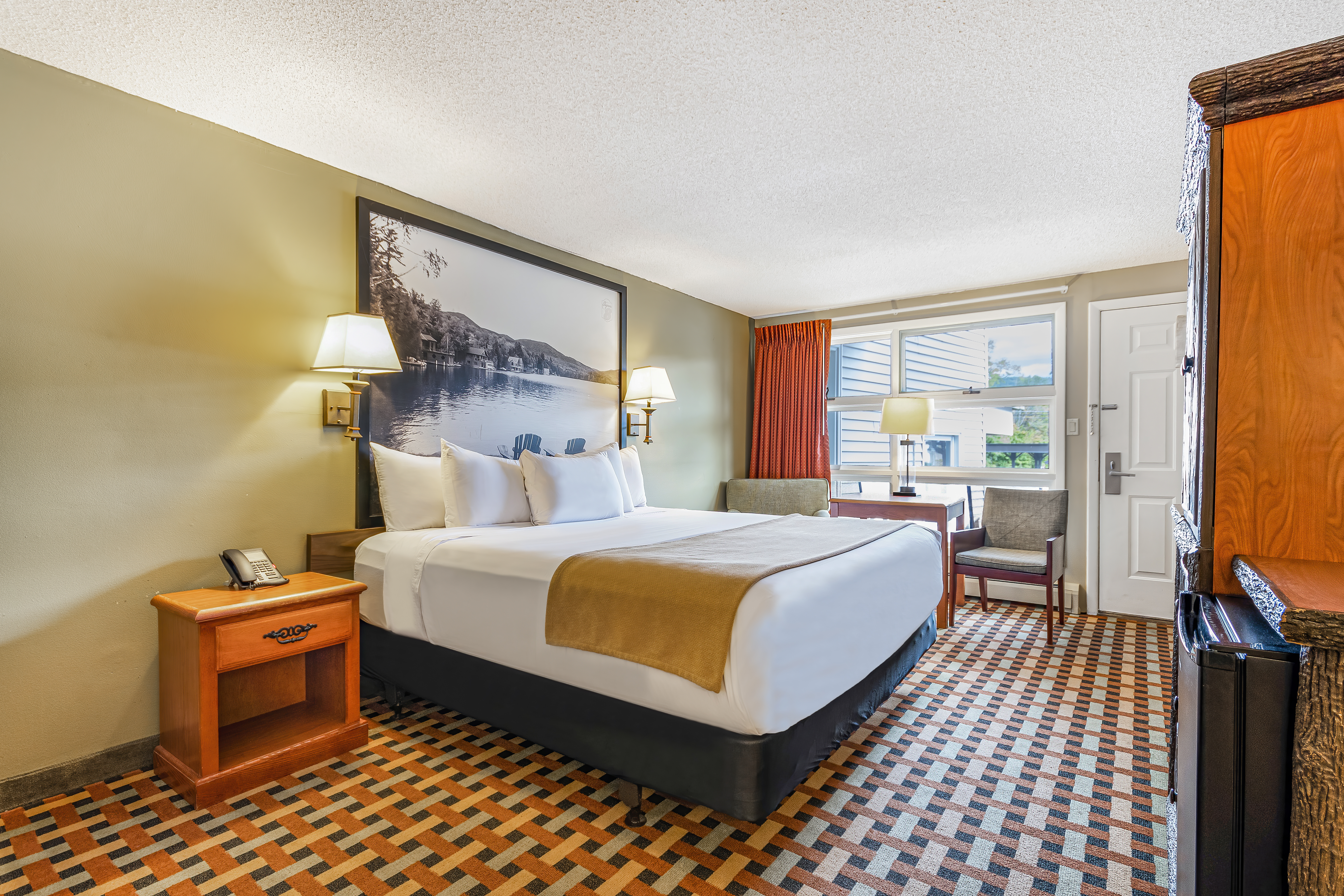 Guest room at the Super 8 by Wyndham Lake George/Downtown in Lake George, New York