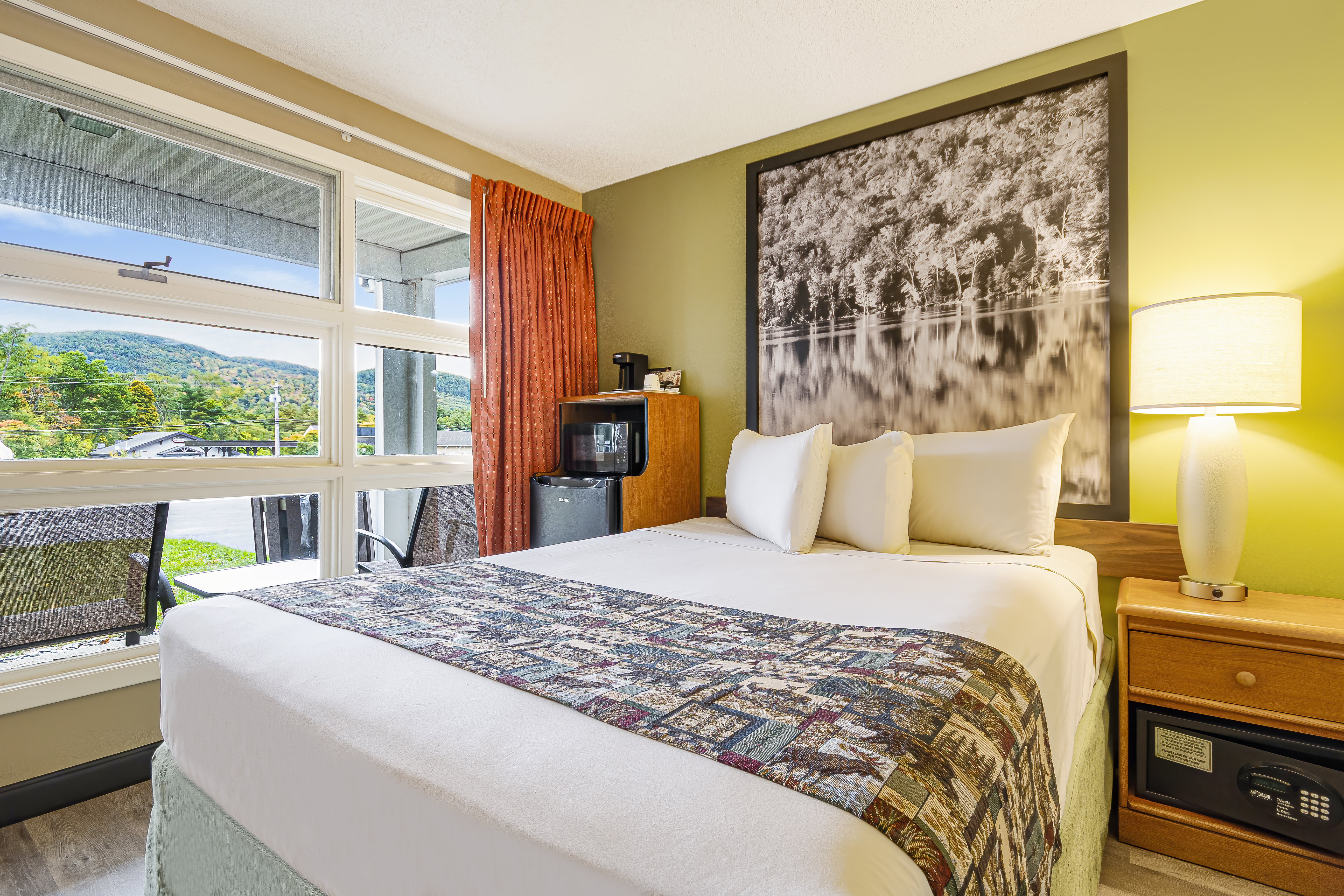 Guest room at the Super 8 by Wyndham Lake George/Downtown in Lake George, New York