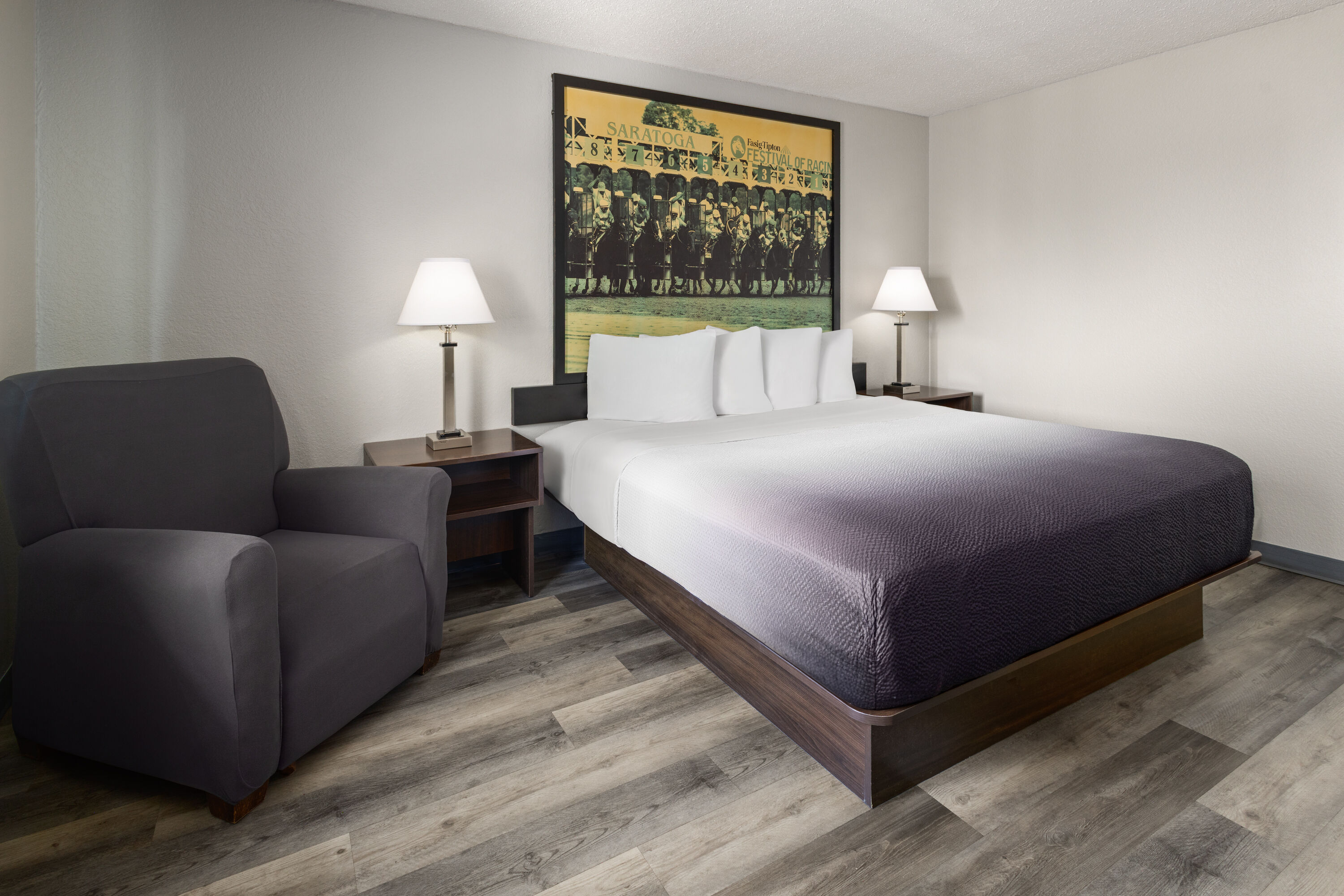 Super 8 by Wyndham Latham/Albany Airport suite in Latham, New York