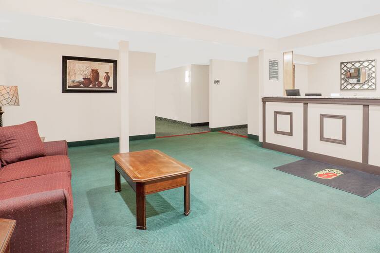 Super 8 Middletown hotel lobby in Middletown, New York