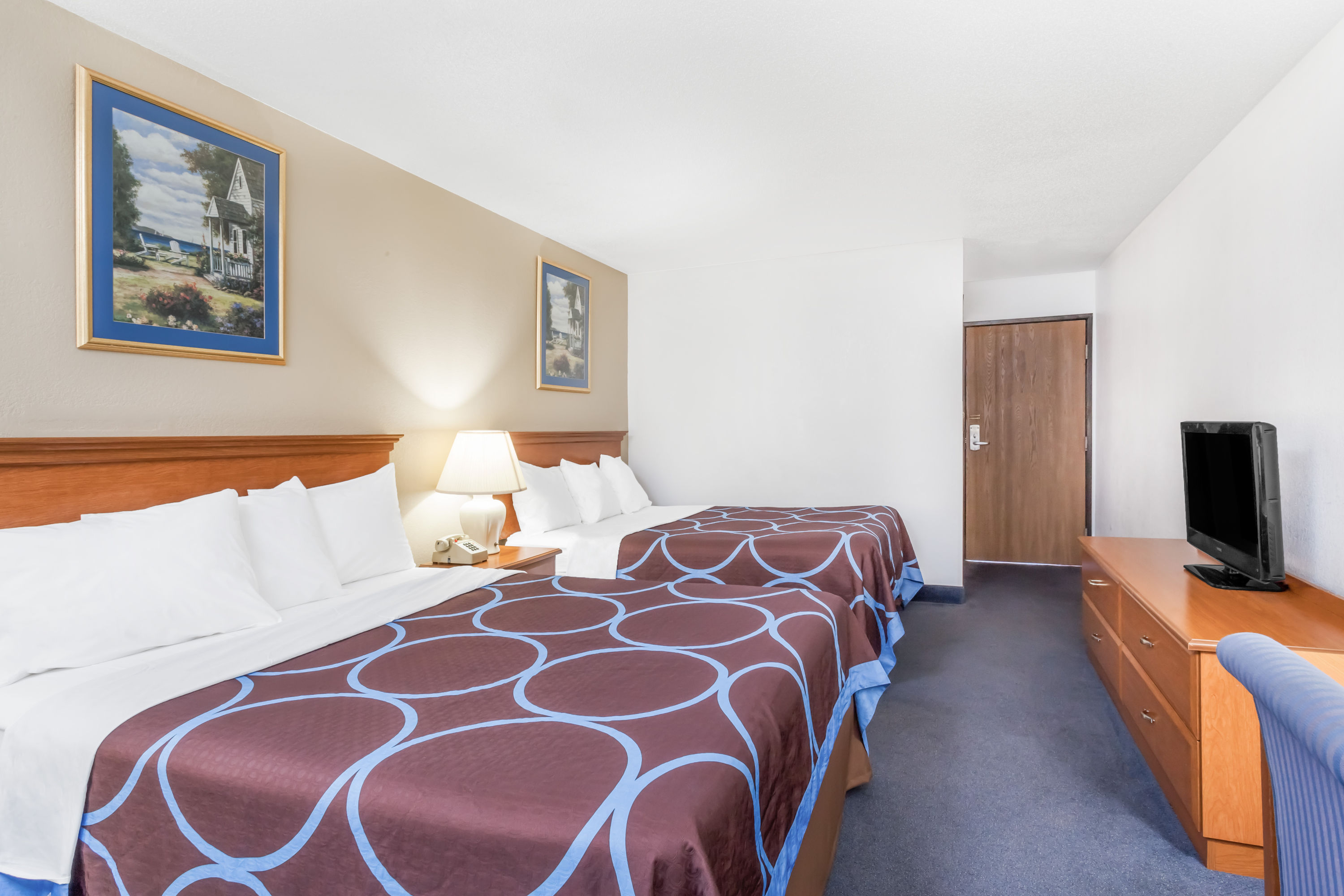 Guest room at the Super 8 by Wyndham Montgomery Maybrook in Montgomery, New York