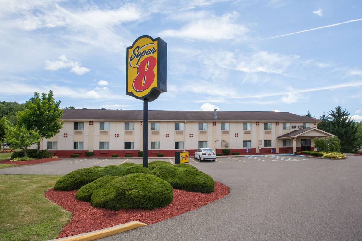 Super 8 Sidney Ny Hotels 13838 1345 Super 8 Sidney Ny