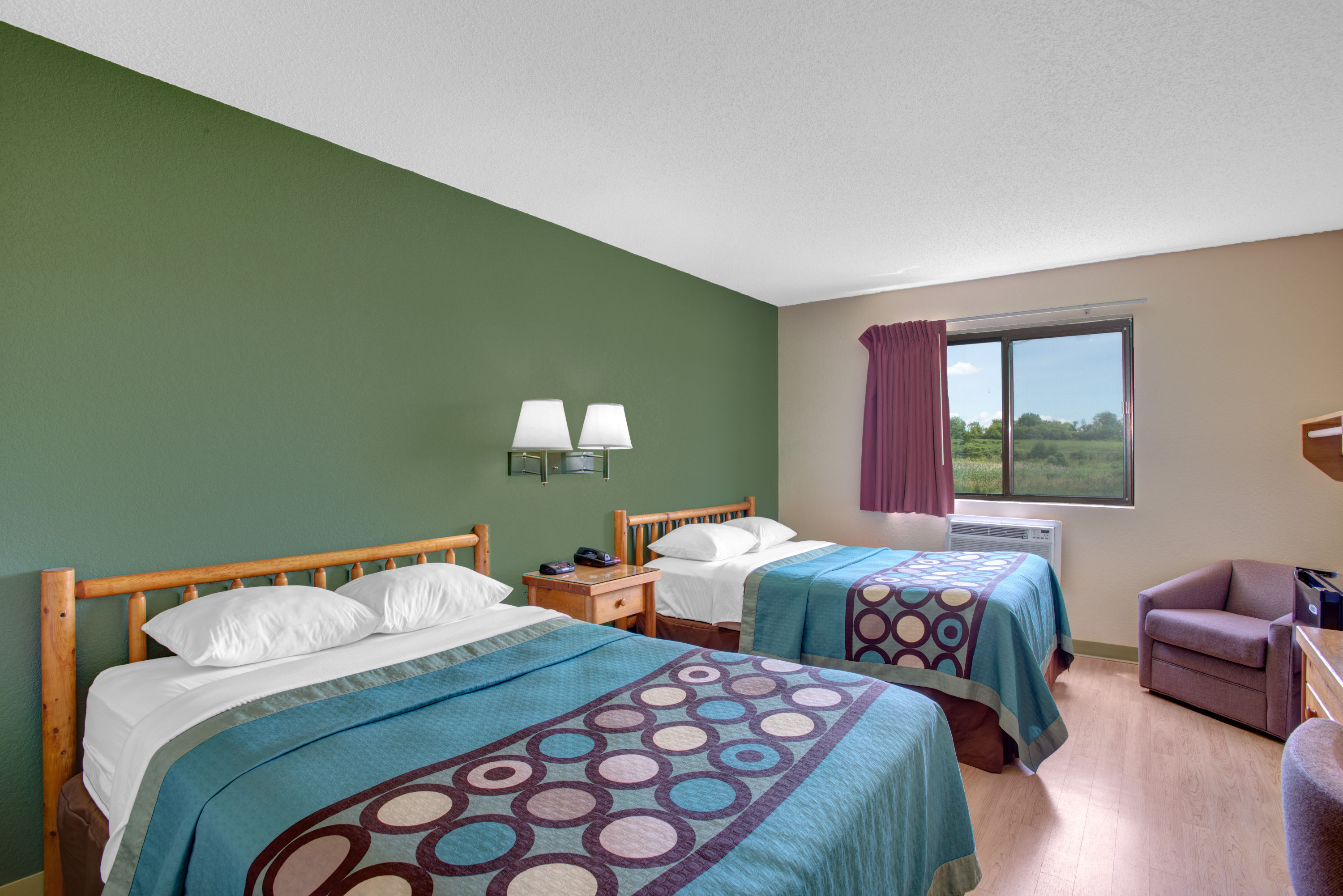 Guest room at the Super 8 by Wyndham Ticonderoga in Ticonderoga, New York