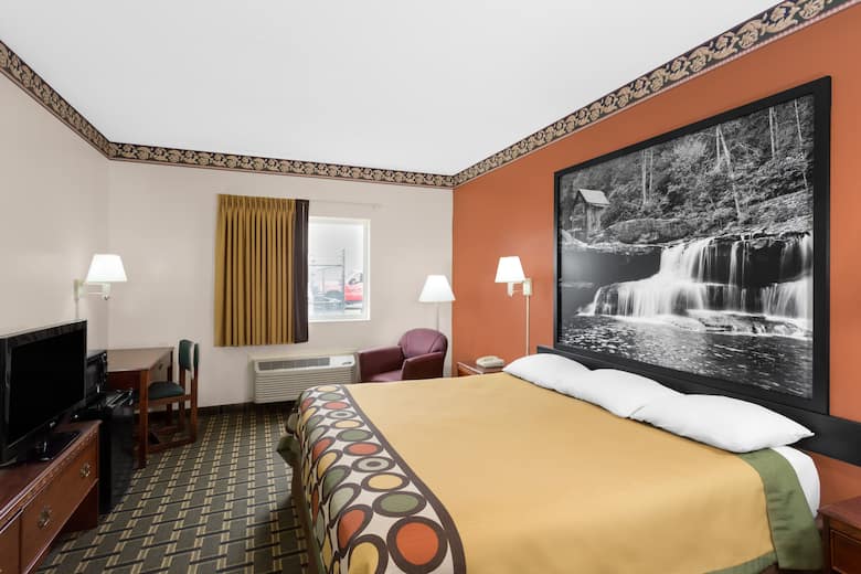 Guest room at the Super 8 Athens in Athens, Ohio