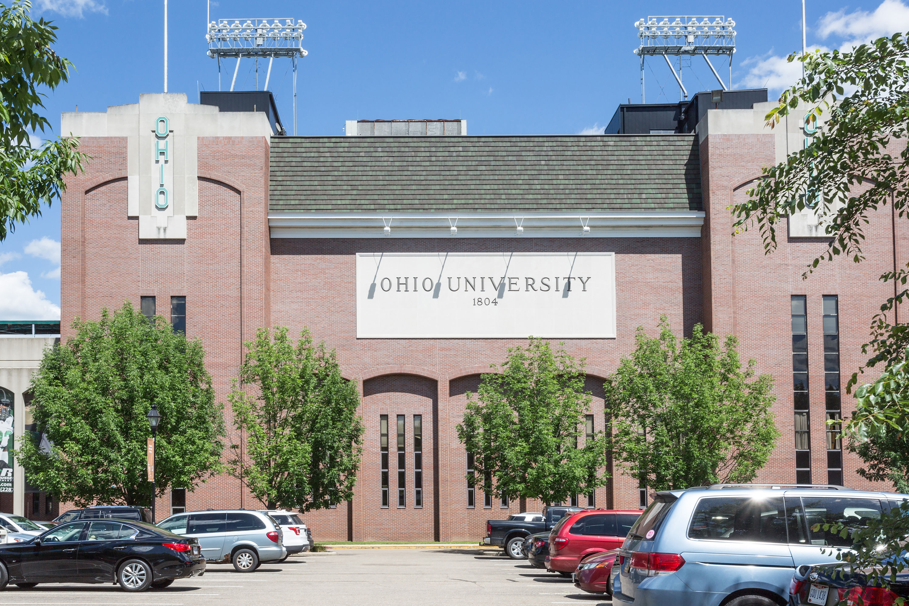 Super 8 by Wyndham Athens Athens, OH Hotels