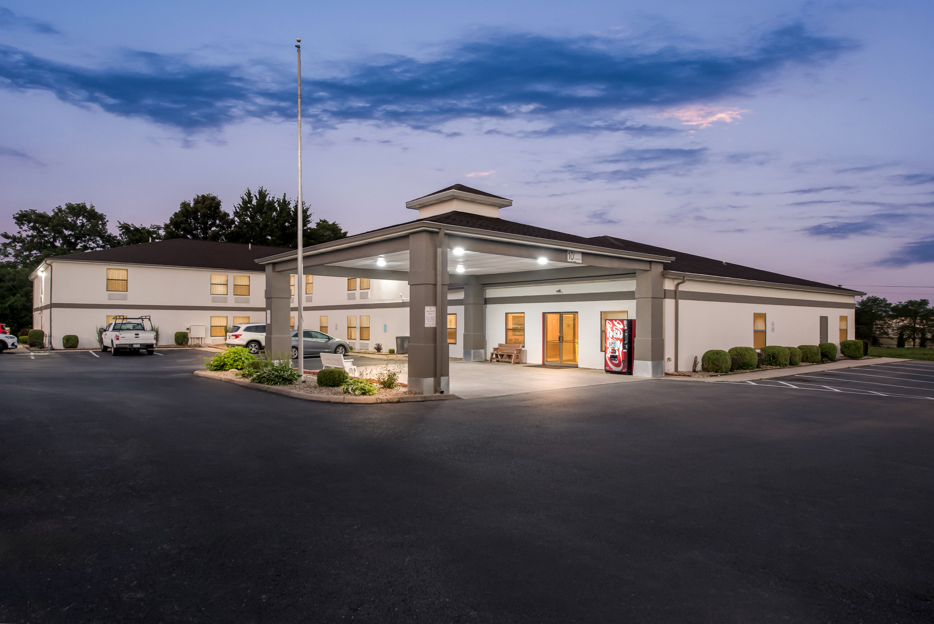 Exterior Night Image of Super 8 by Wyndham Bellefontaine hotel in Bellefontaine, Ohio