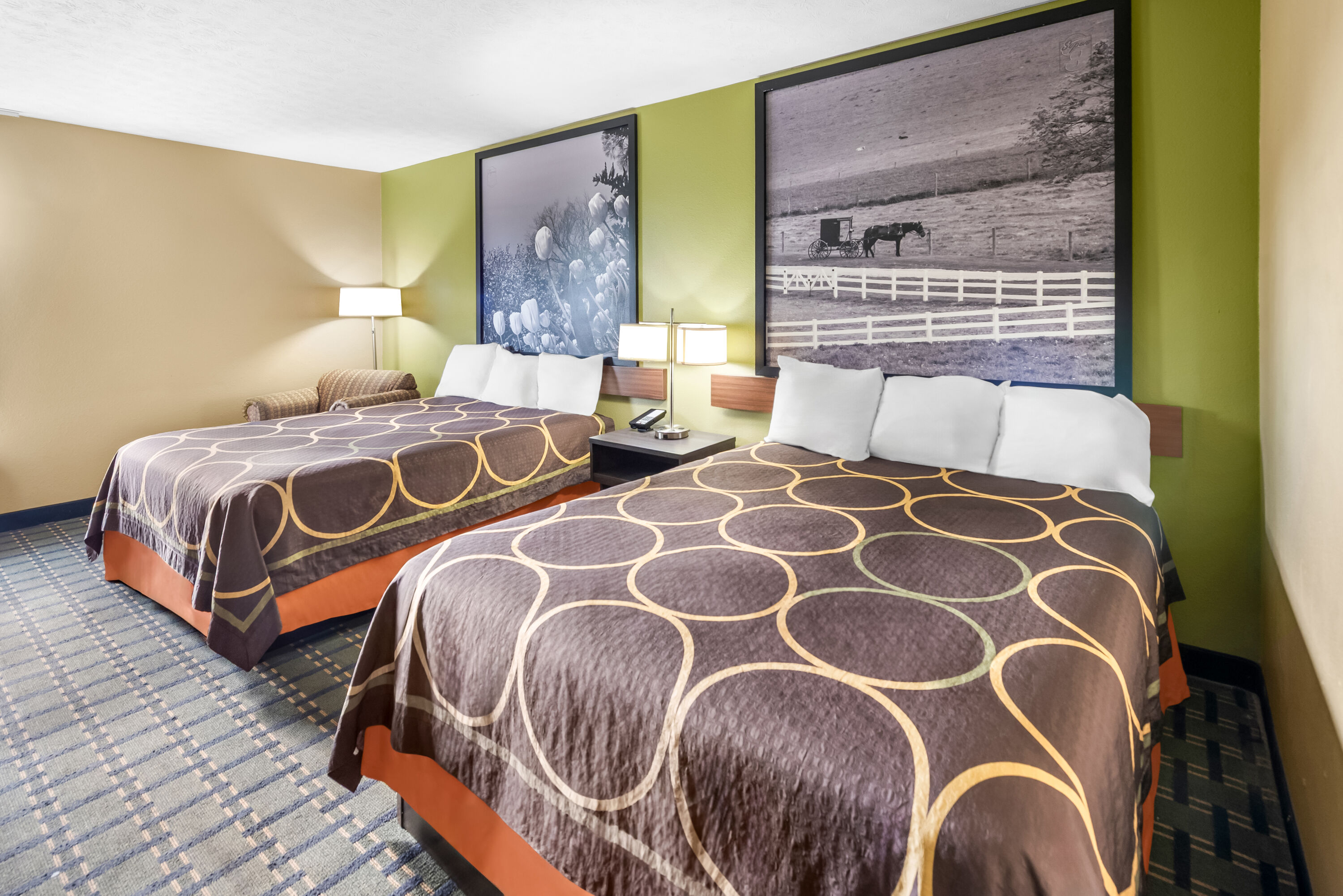 Double bed guest room at the Super 8 by Wyndham Bellefontaine in Bellefontaine, Ohio