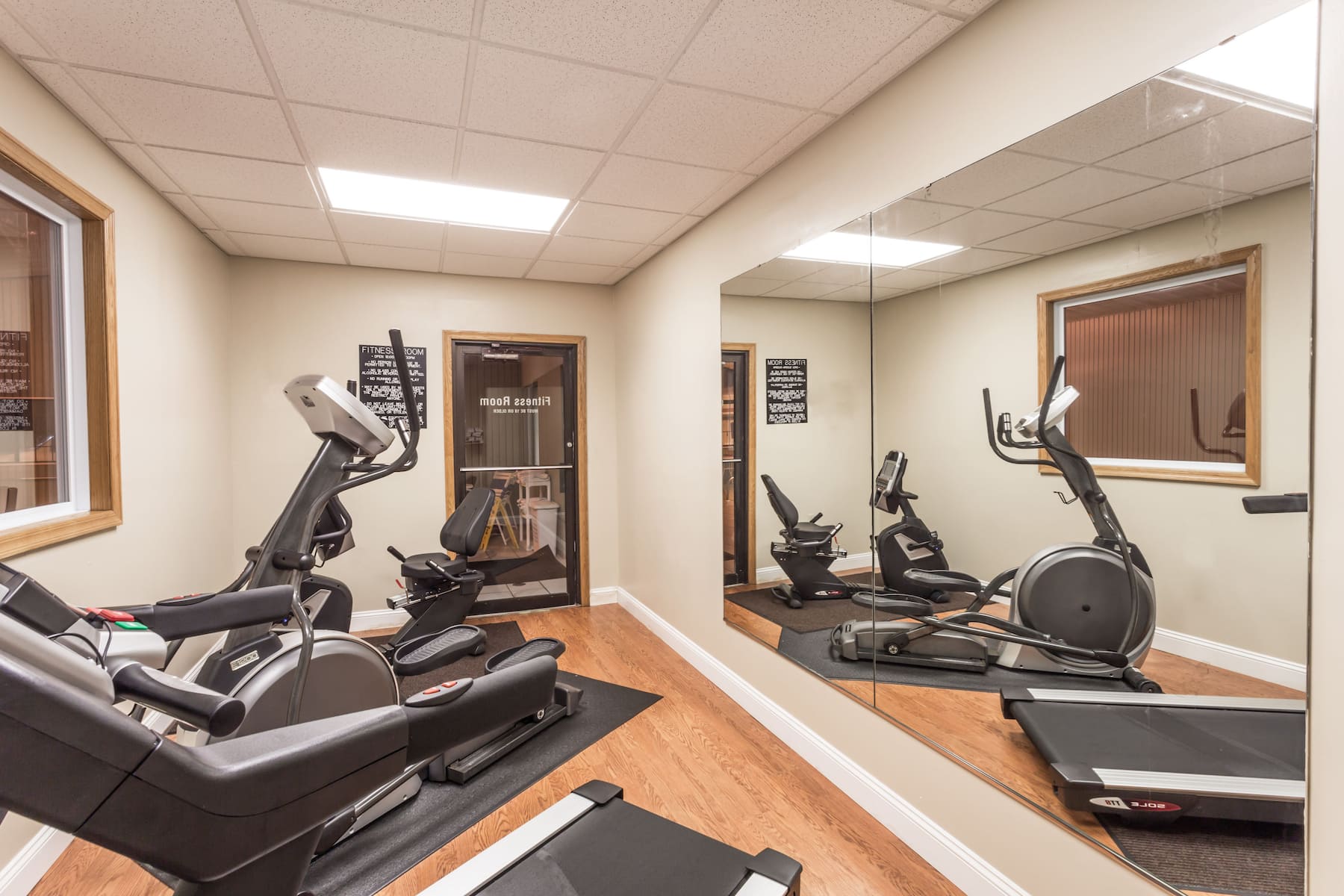 Super 8 by Wyndham Gallipolis Pt Pleasant Area | Gallipolis, OH Hotels