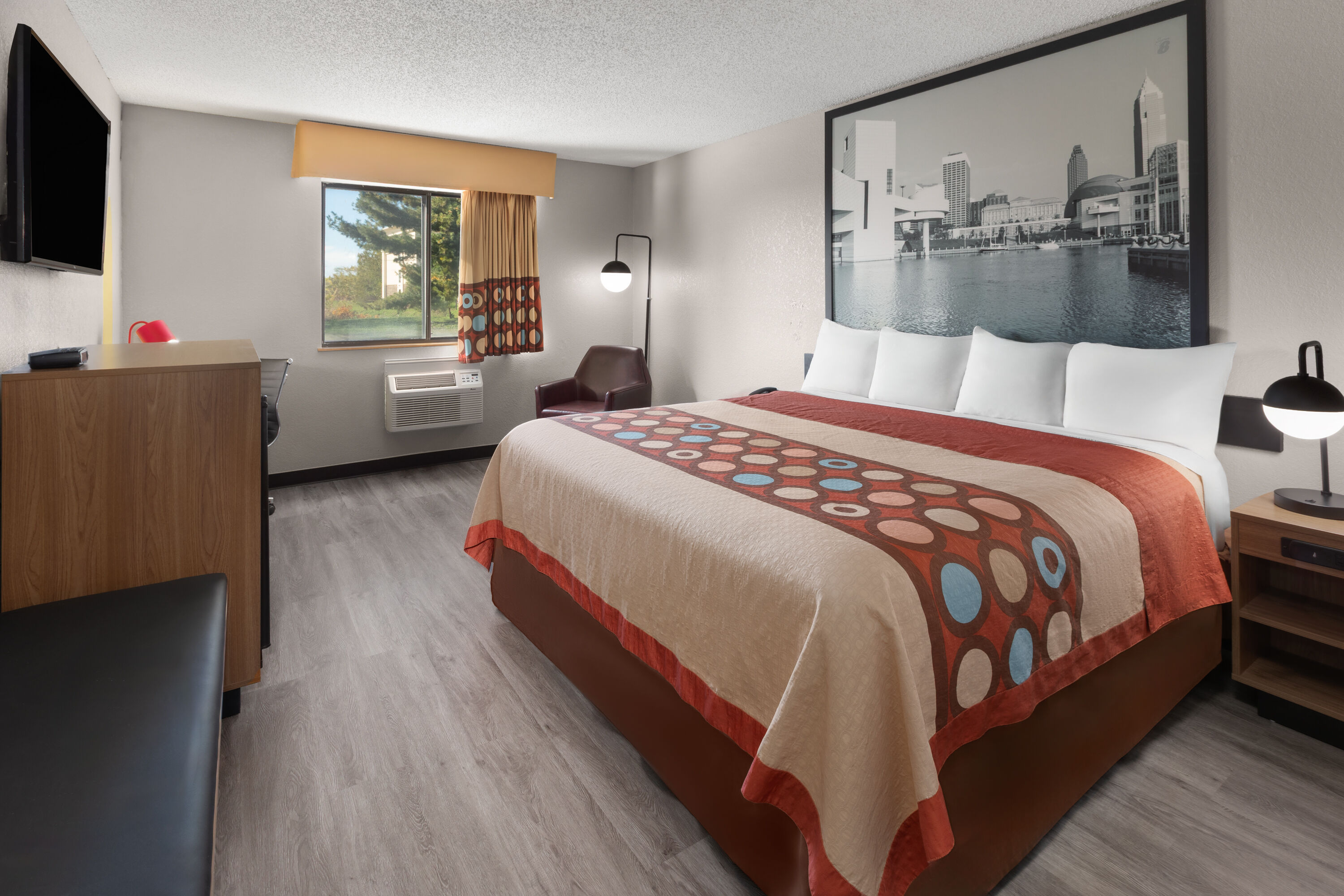 Guest room at the Super 8 by Wyndham Kent/Akron Area in Kent, Ohio