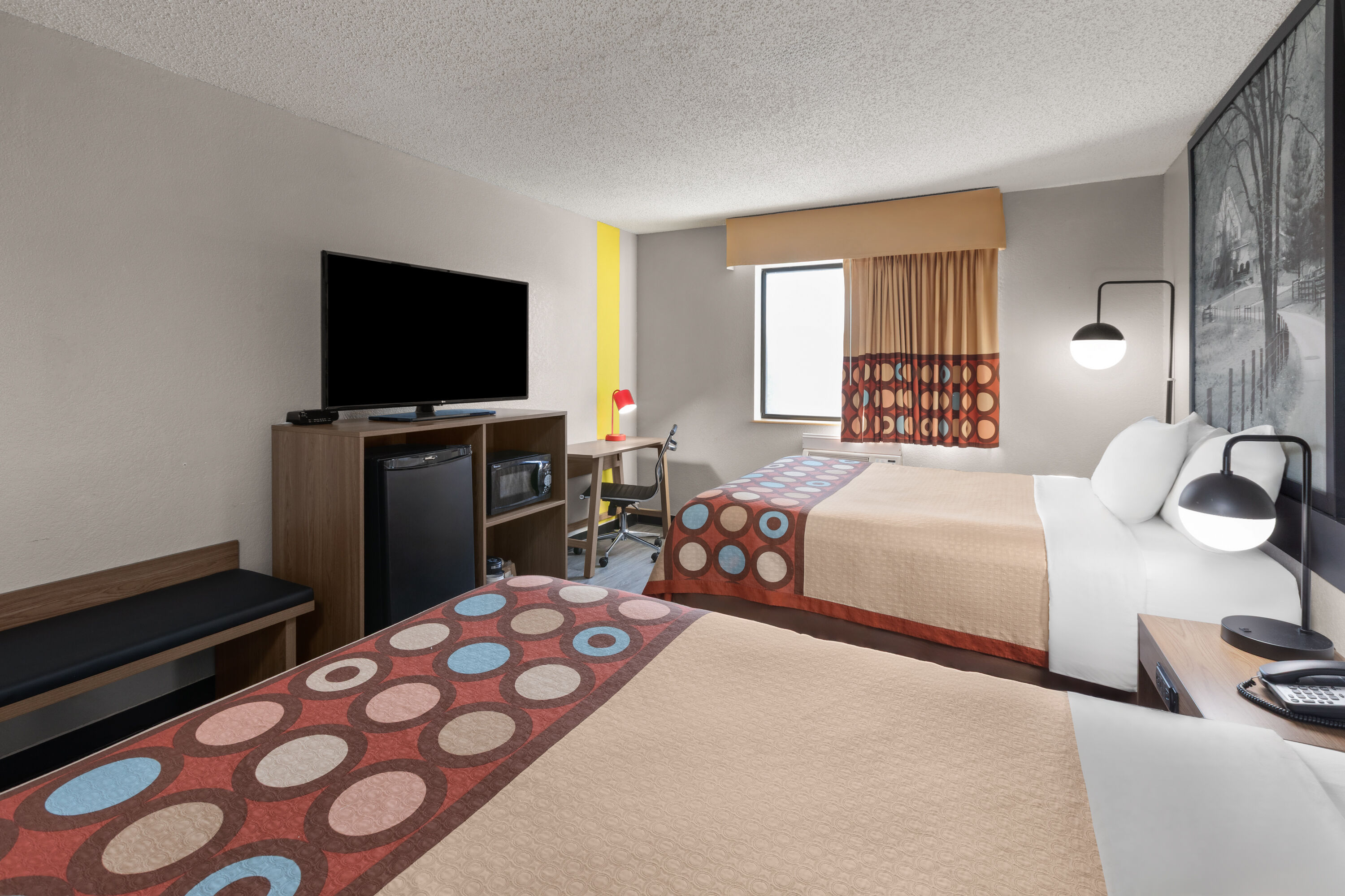 Guest room at the Super 8 by Wyndham Kent/Akron Area in Kent, Ohio