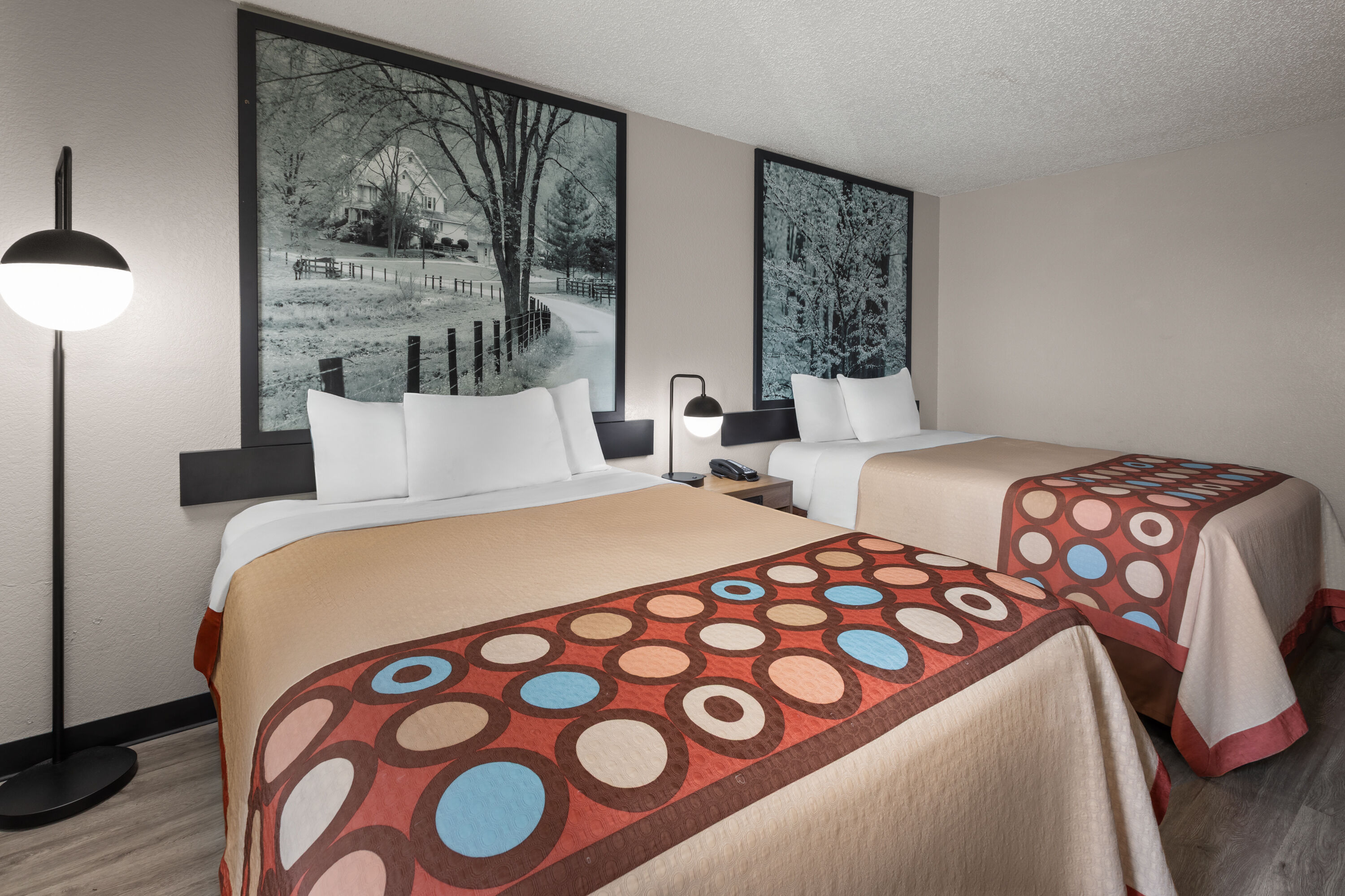 Guest room at the Super 8 by Wyndham Kent/Akron Area in Kent, Ohio