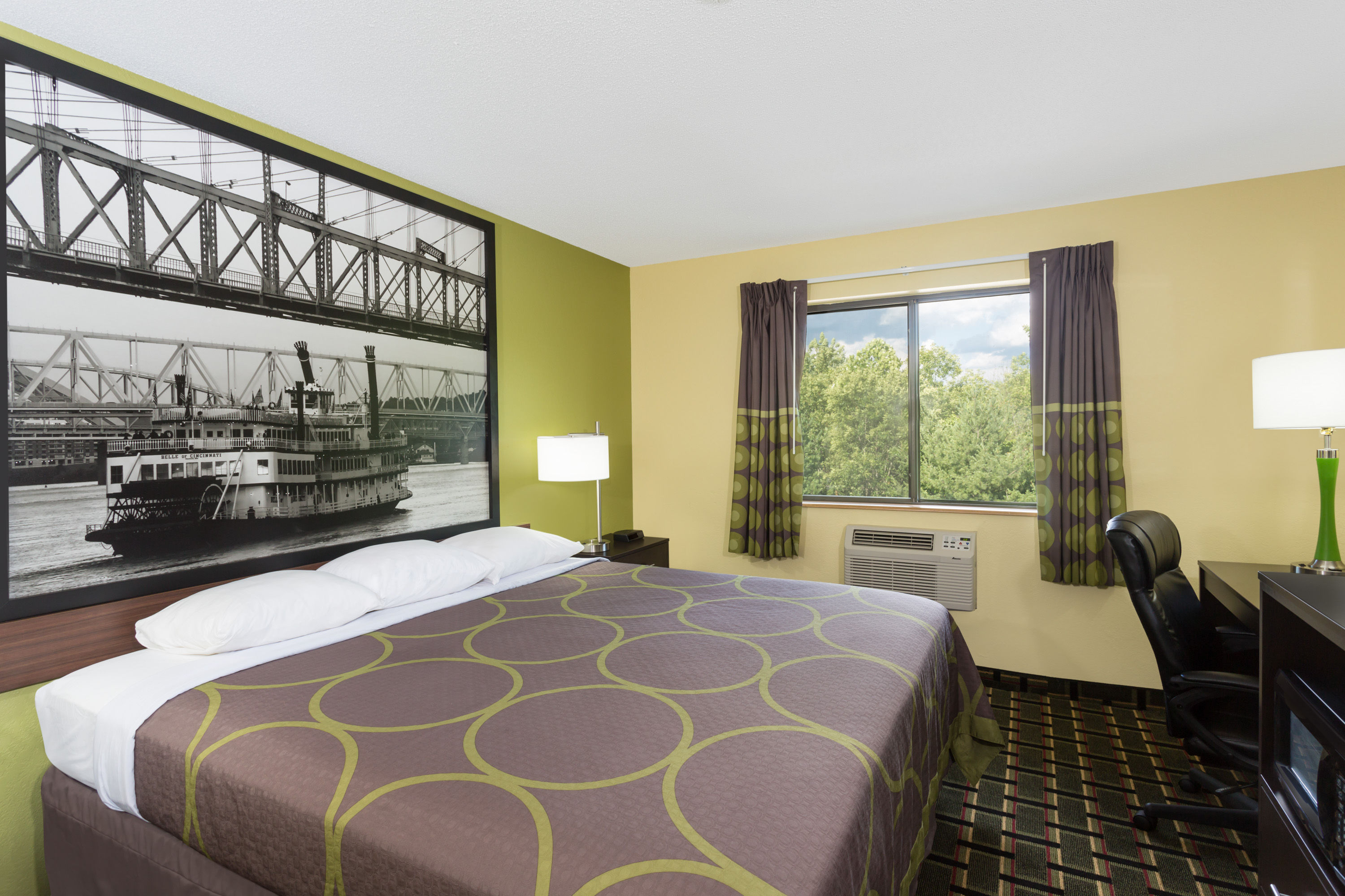 Guest room at the Super 8 by Wyndham Marietta in Marietta, Ohio