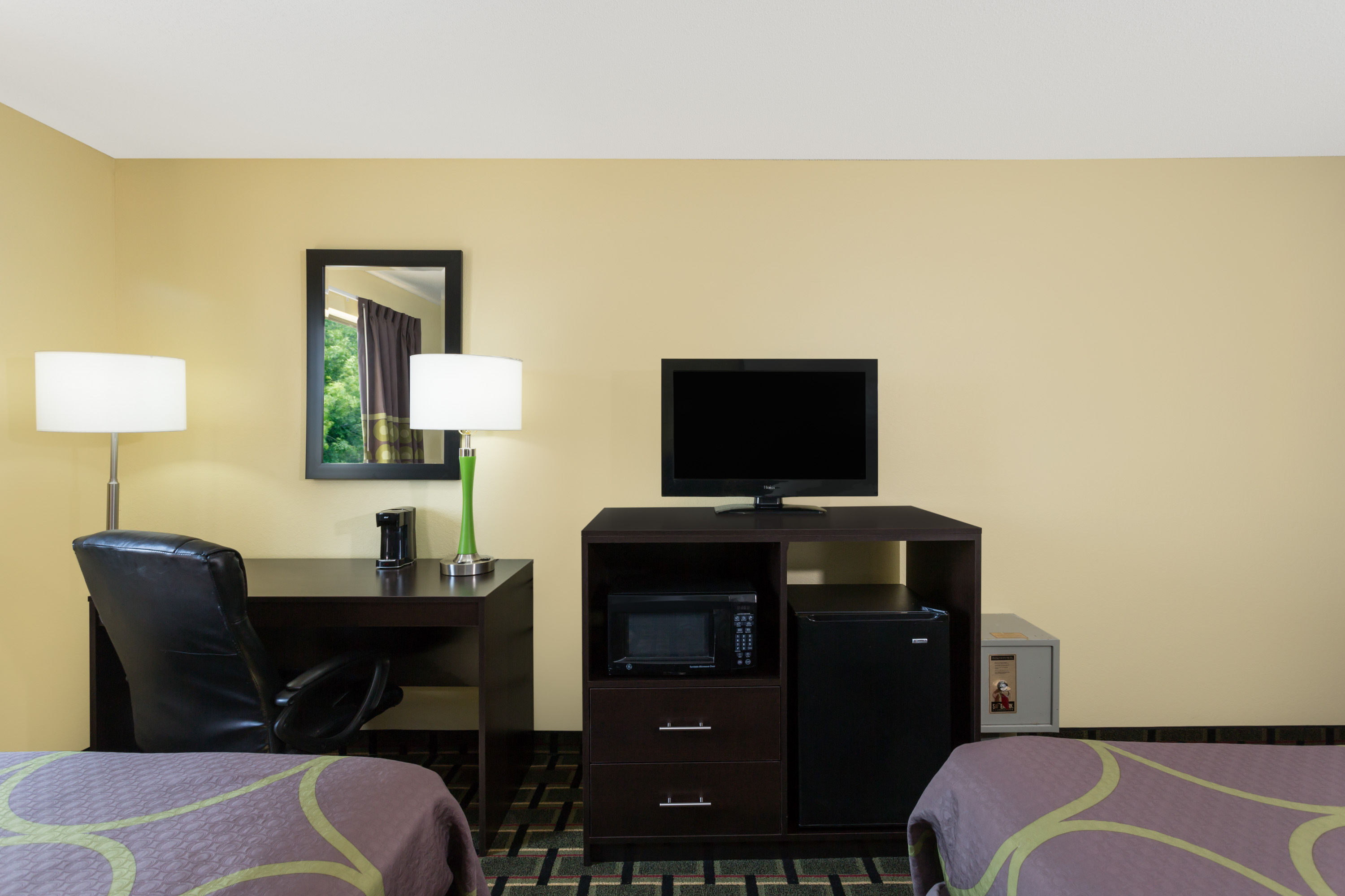Guest room at the Super 8 by Wyndham Marietta in Marietta, Ohio