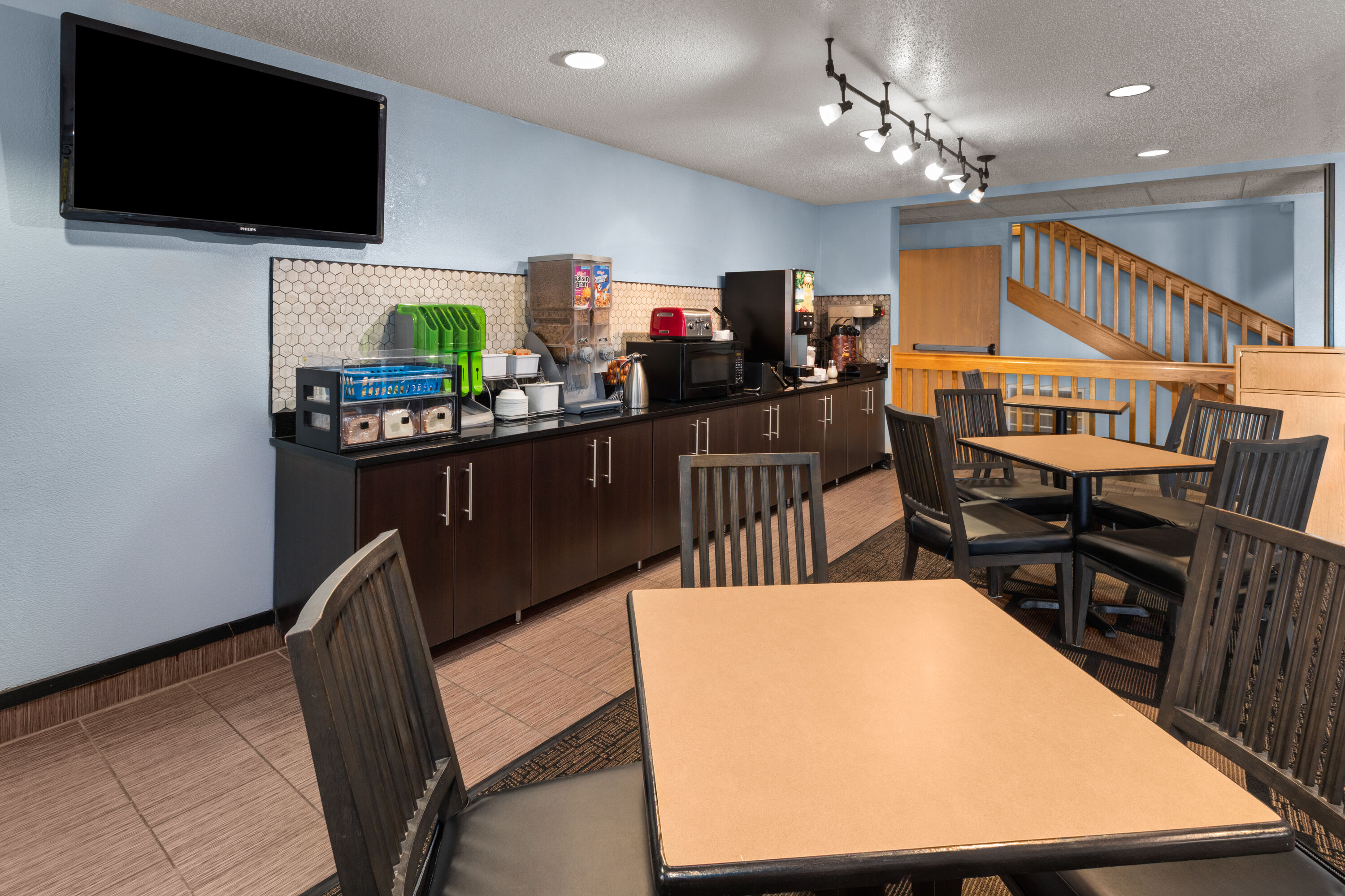 Free breakfast at Super 8 by Wyndham Medina in Medina, Ohio