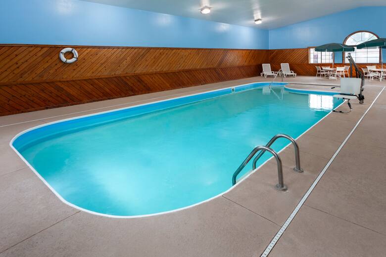 Pool at the Super 8 Mt. Vernon in Mount Vernon, Ohio