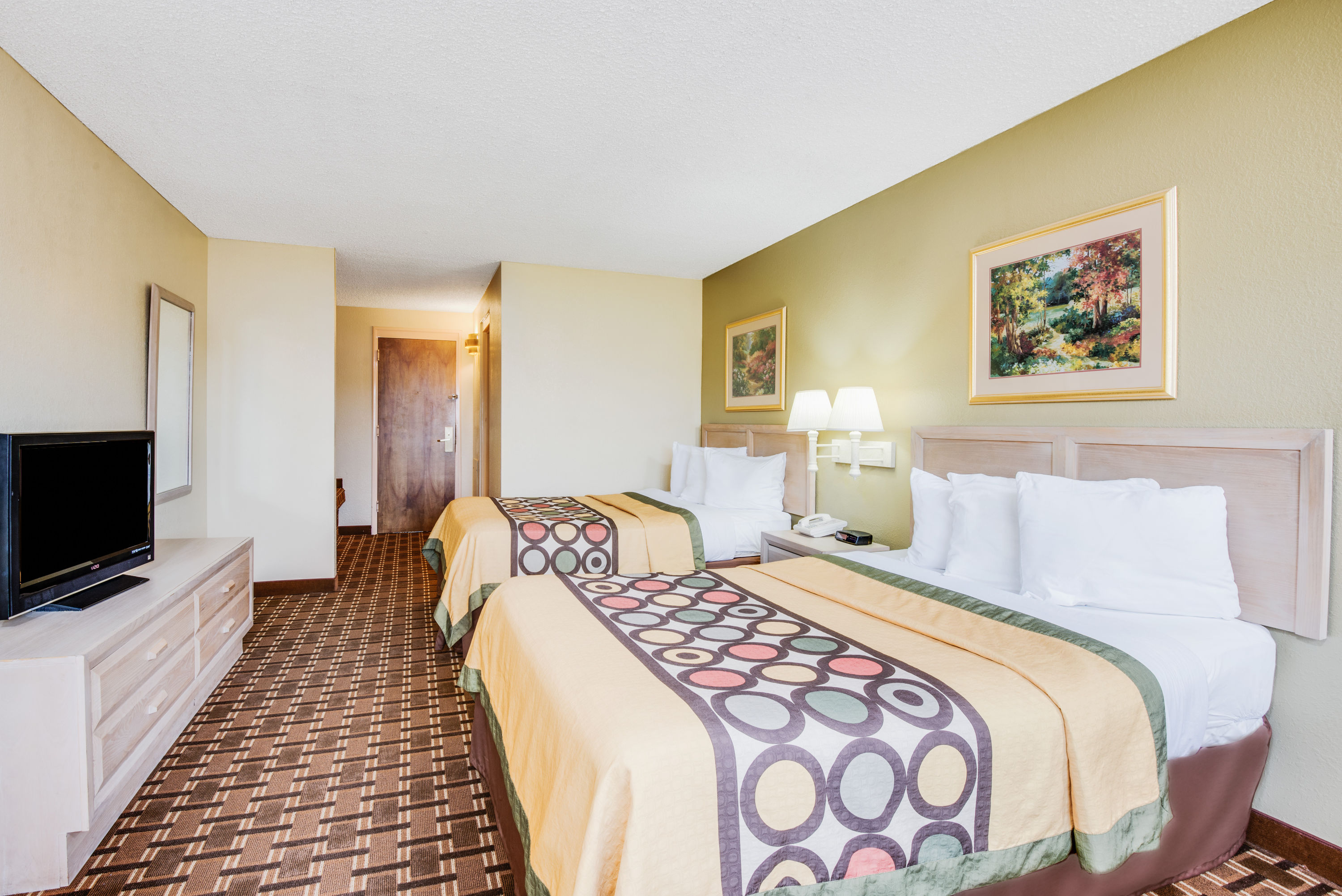 Super 8 By Wyndham Port Clinton Port Clinton Oh Hotels