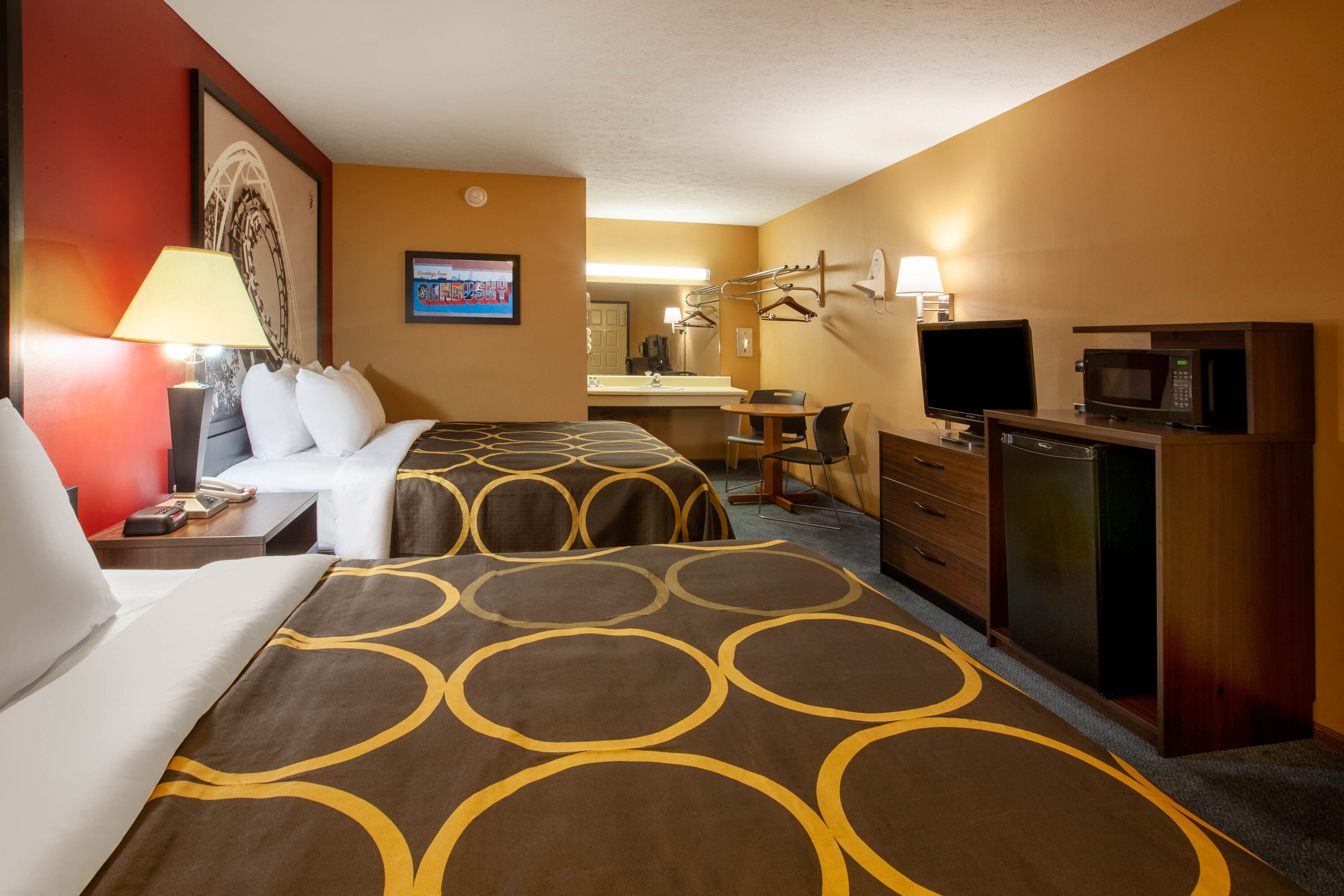 Guest room at the Super 8 by Wyndham Sandusky in Sandusky, Ohio