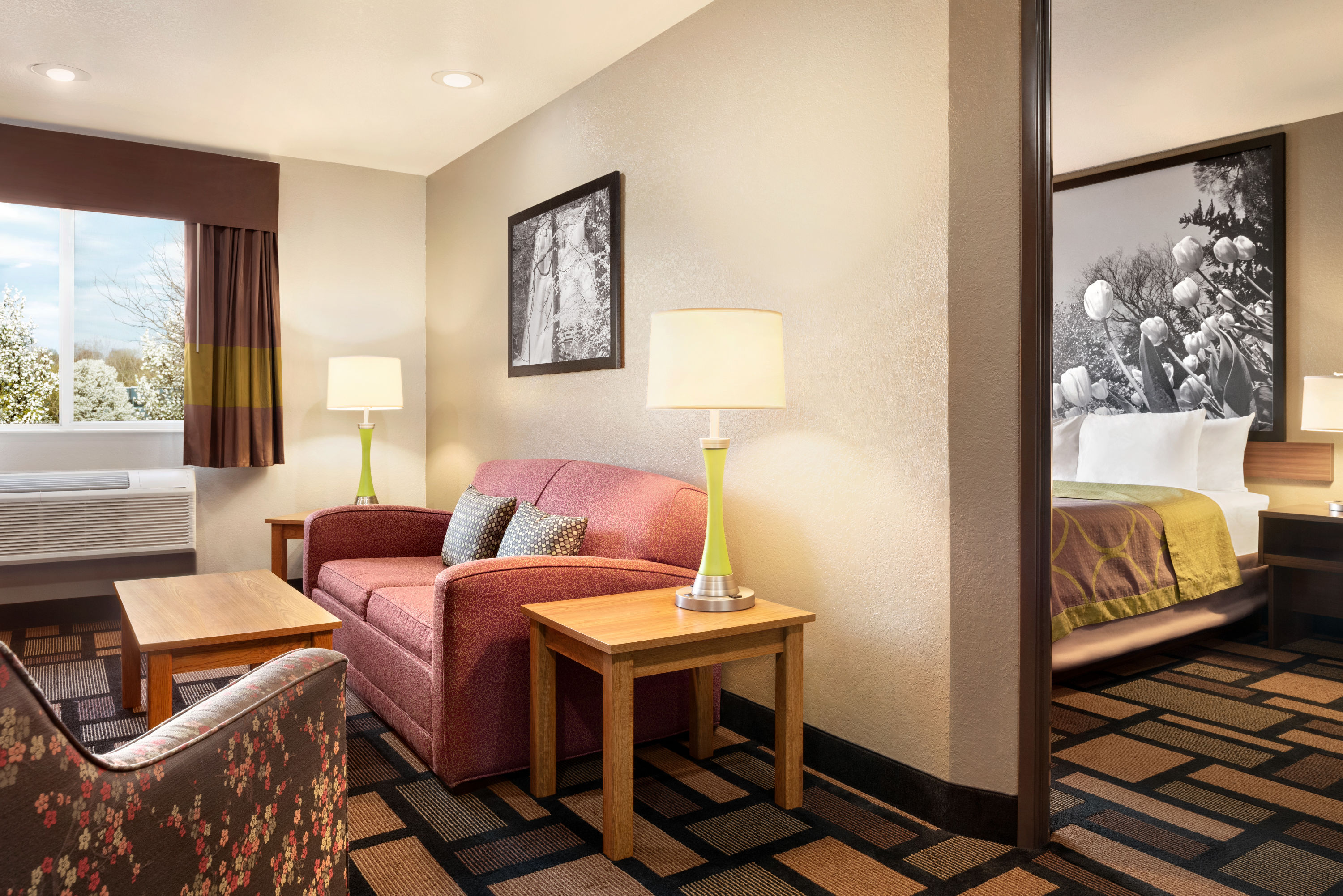 Super 8 by Wyndham Akron S/Green/Uniontown OH suite in Uniontown, Ohio