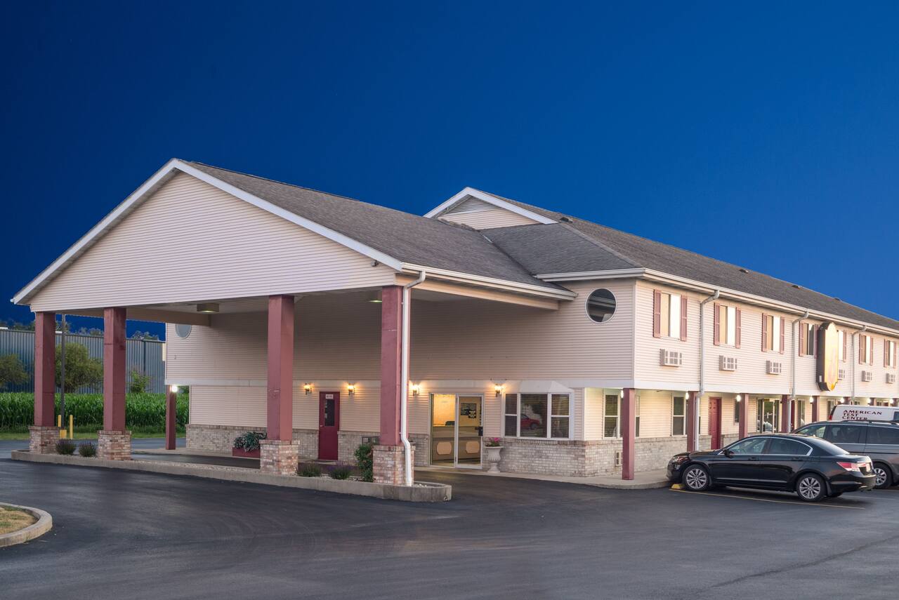 Hotels In Wapakoneta Ohio Days Inn Super 8 By Wyndham Wapakoneta