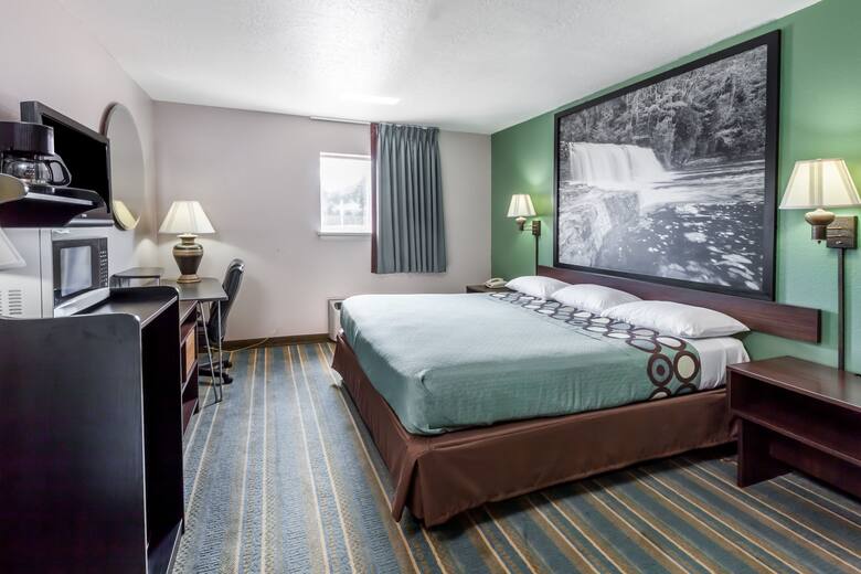Guest room at the Super 8 Chickasha in Chickasha, Oklahoma