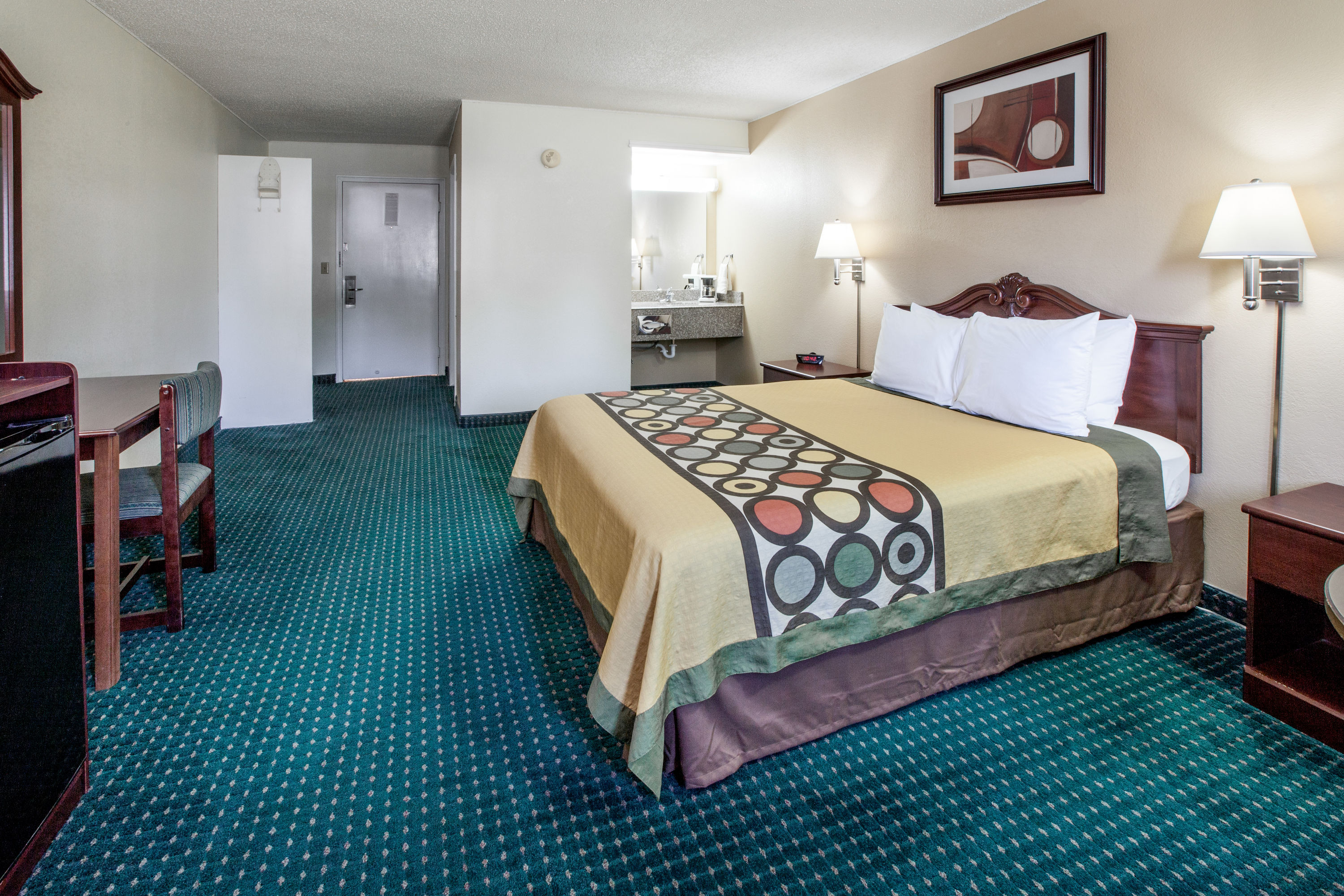 Super 8 by Wyndham Clinton Clinton OK Hotels