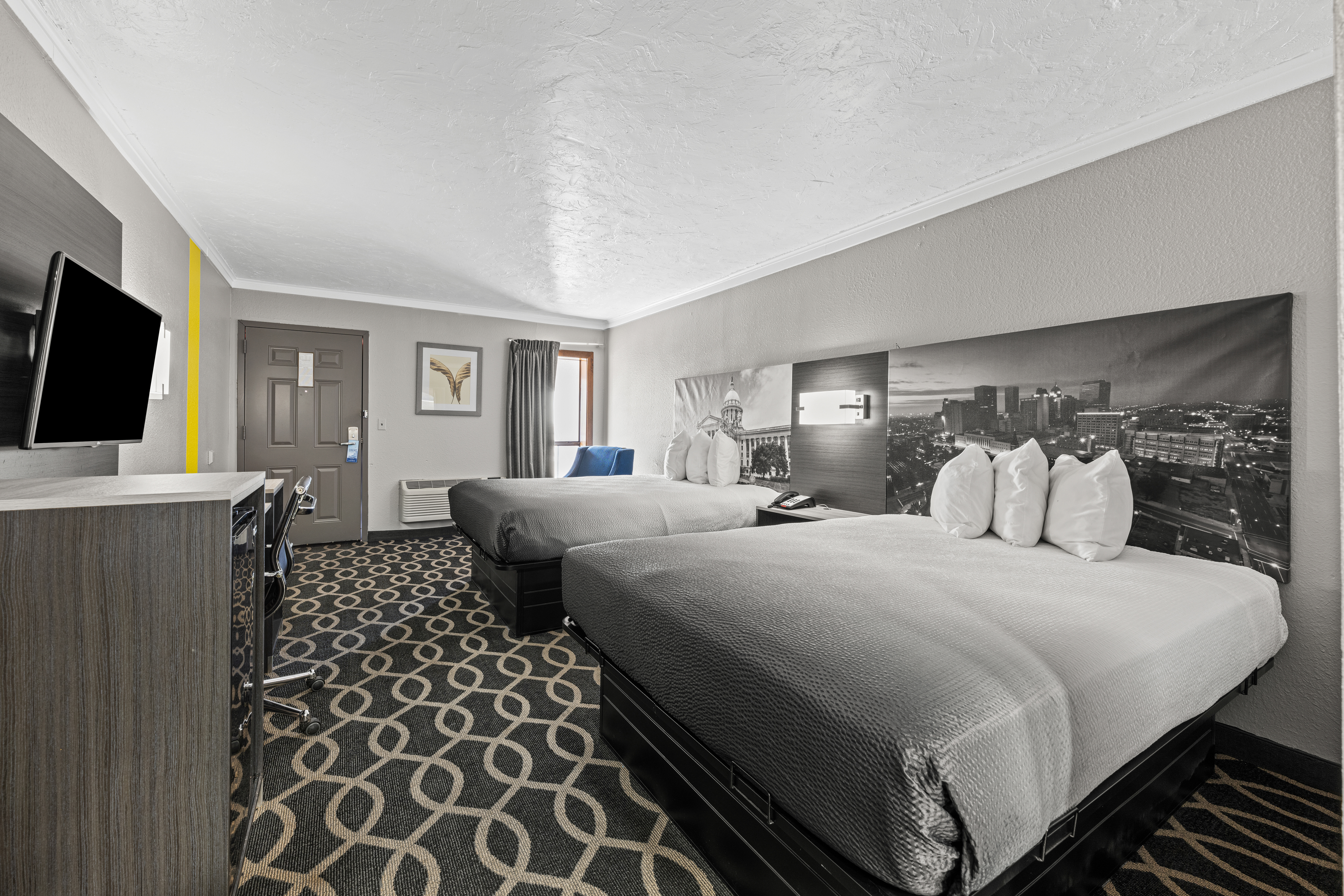 Guest room at the Super 8 by Wyndham Norman West in Norman, Oklahoma