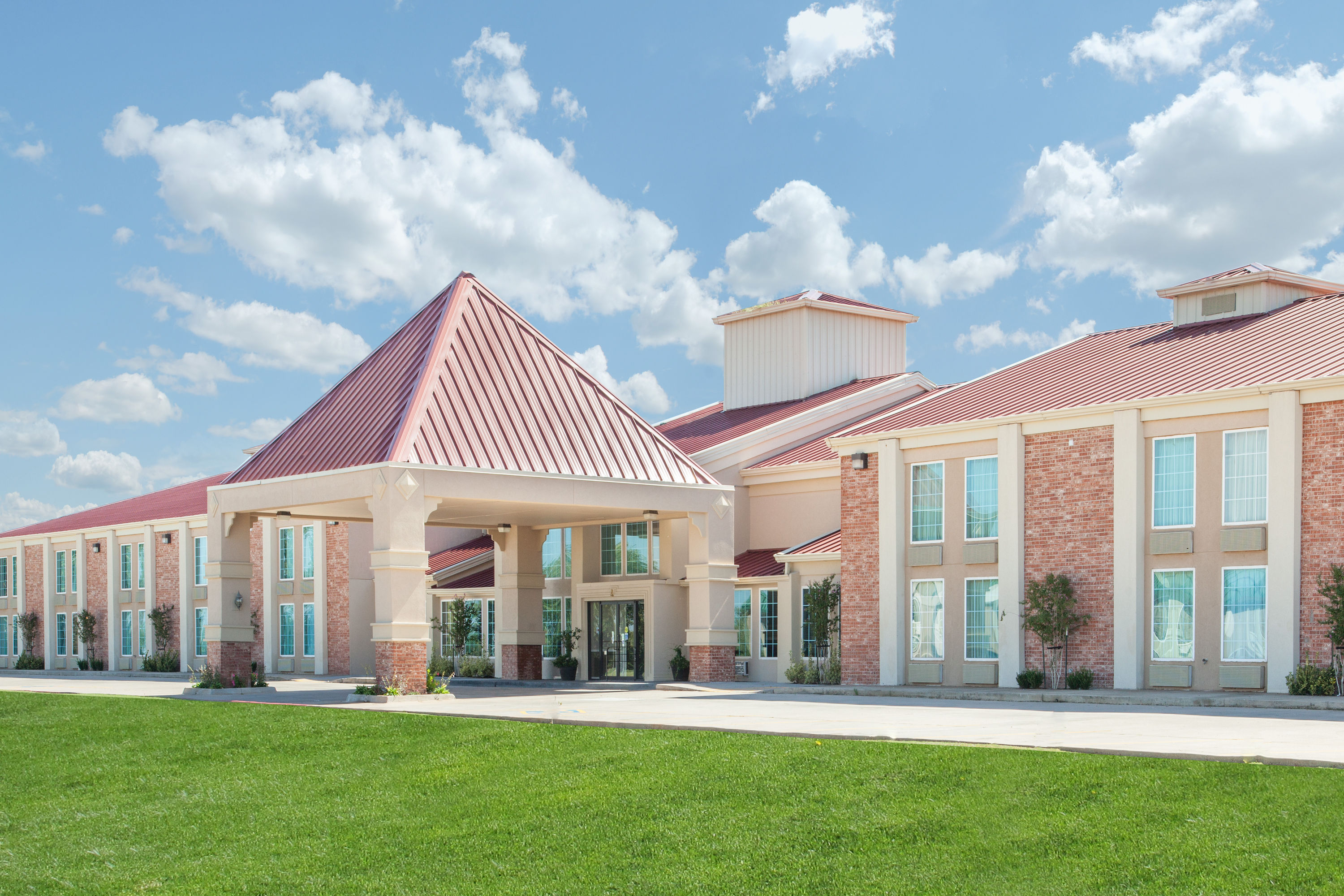Super 8 By Wyndham Oklahoma City Oklahoma City Ok Hotels
