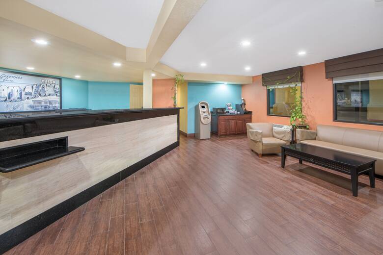 Super 8 Tulsa hotel lobby in Tulsa, Oklahoma