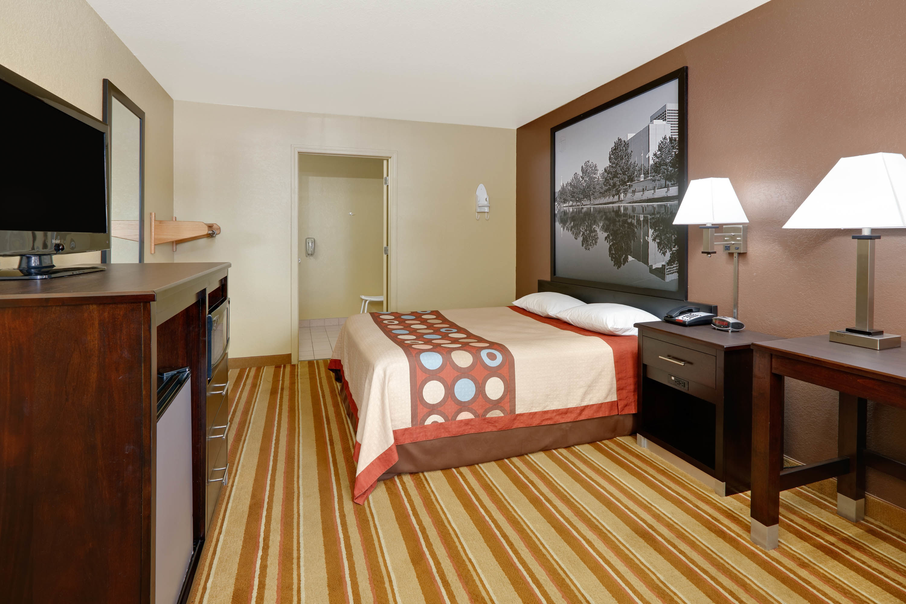 Guest room at the Super 8 by Wyndham Big Cabin/Vinita Area in Vinita, Oklahoma