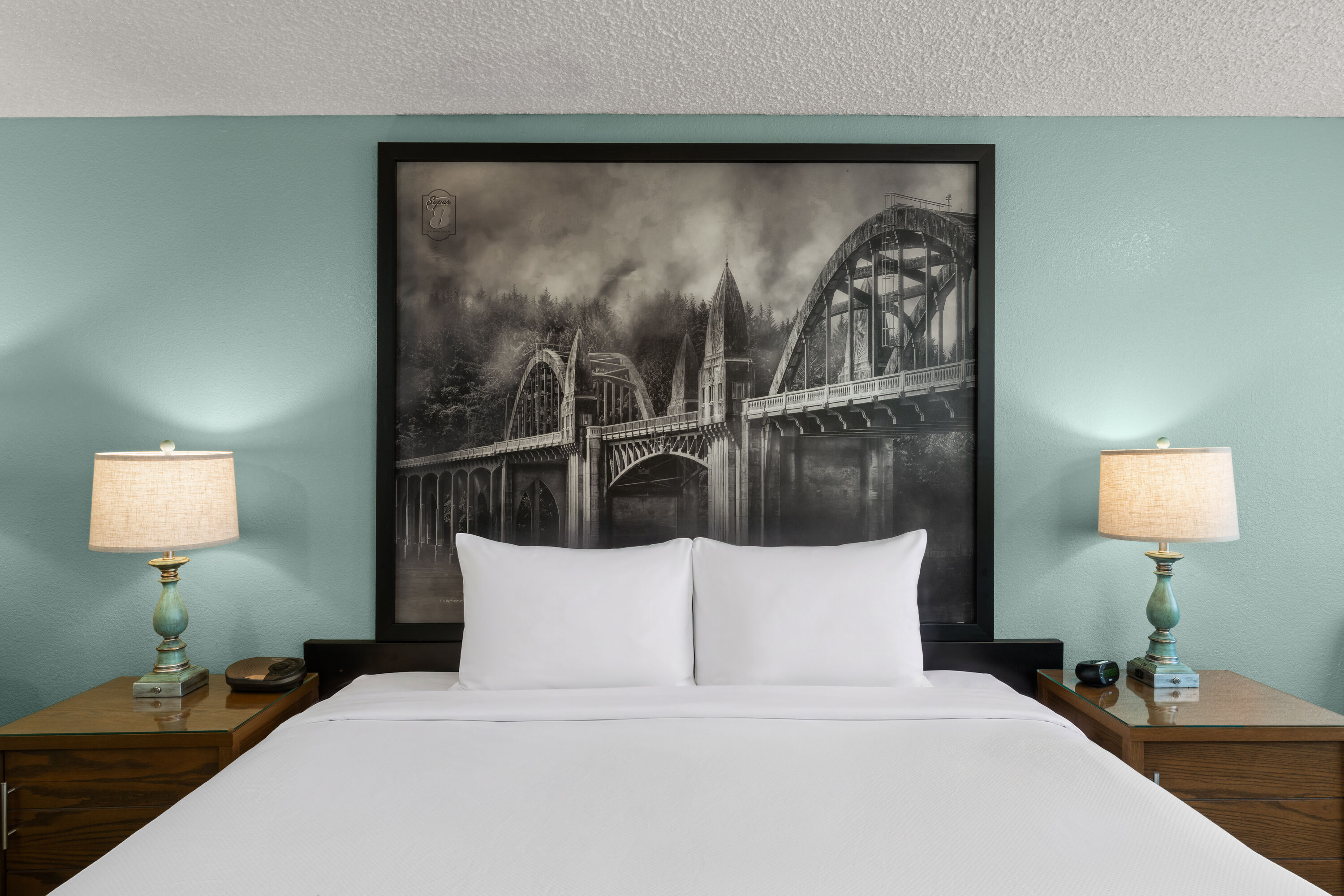 Guest room at the Super 8 by Wyndham Florence OR in Florence, Oregon
