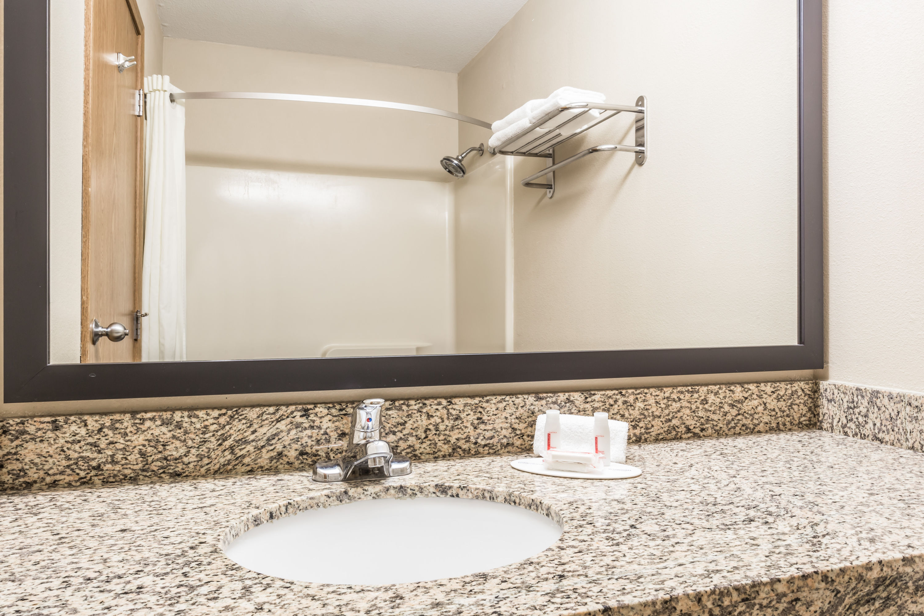 Guest room at the Super 8 by Wyndham LaGrande in LaGrande, Oregon