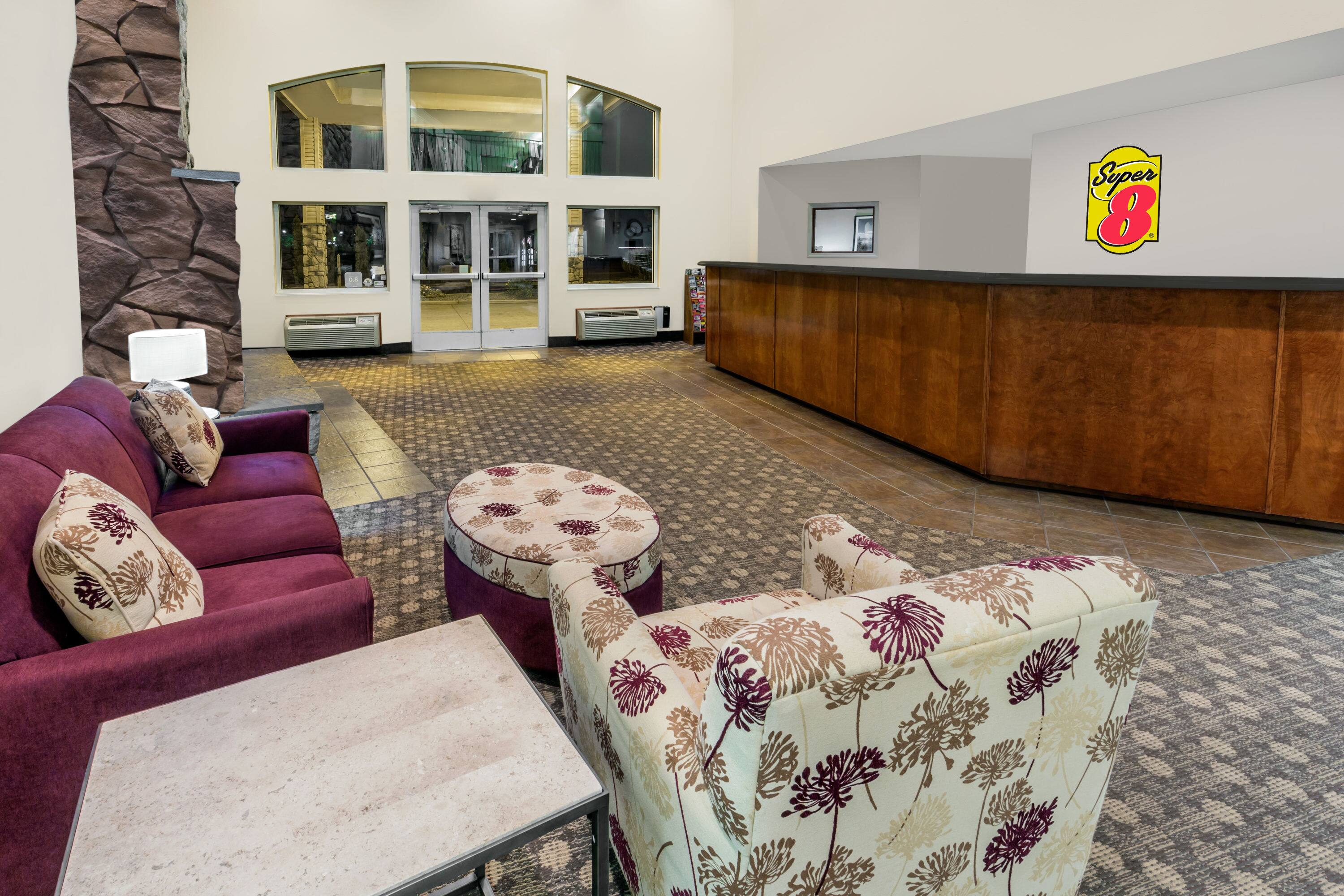Super 8 by Wyndham Central Pt Medford | Medford, OR Hotels